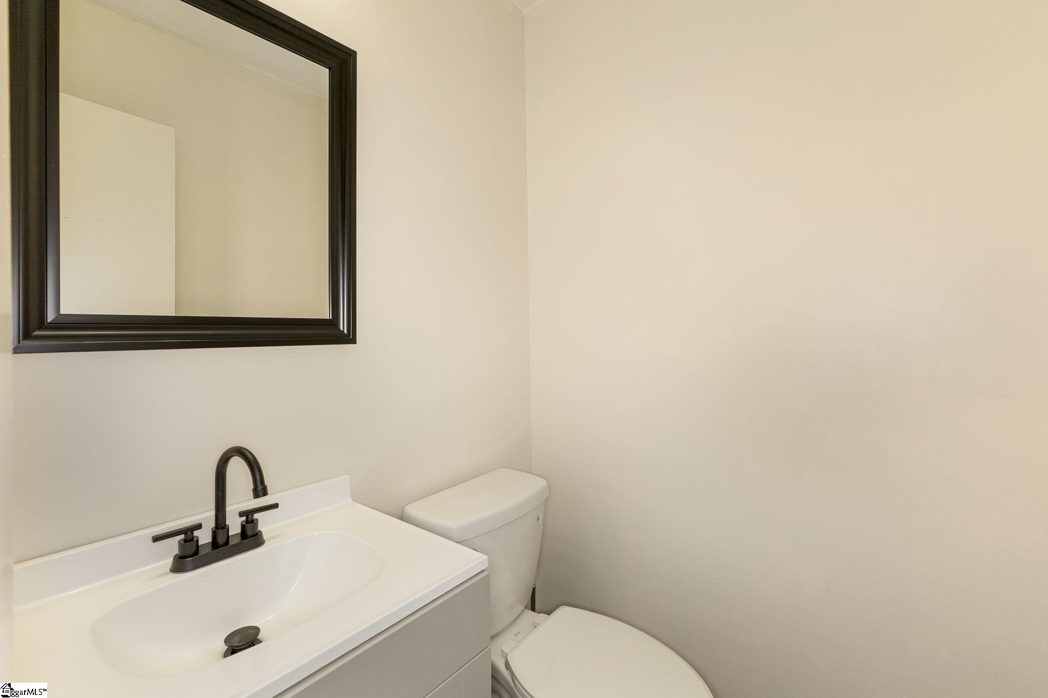 125 Inglewood Way Property Photo 8