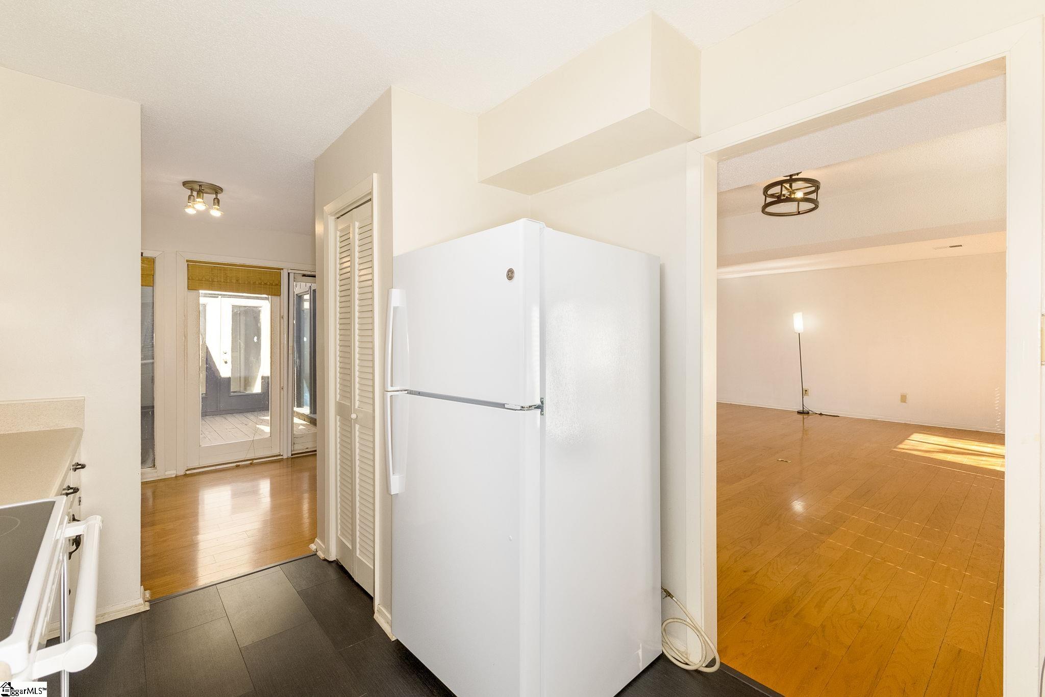 125 Inglewood Way Property Photo 15
