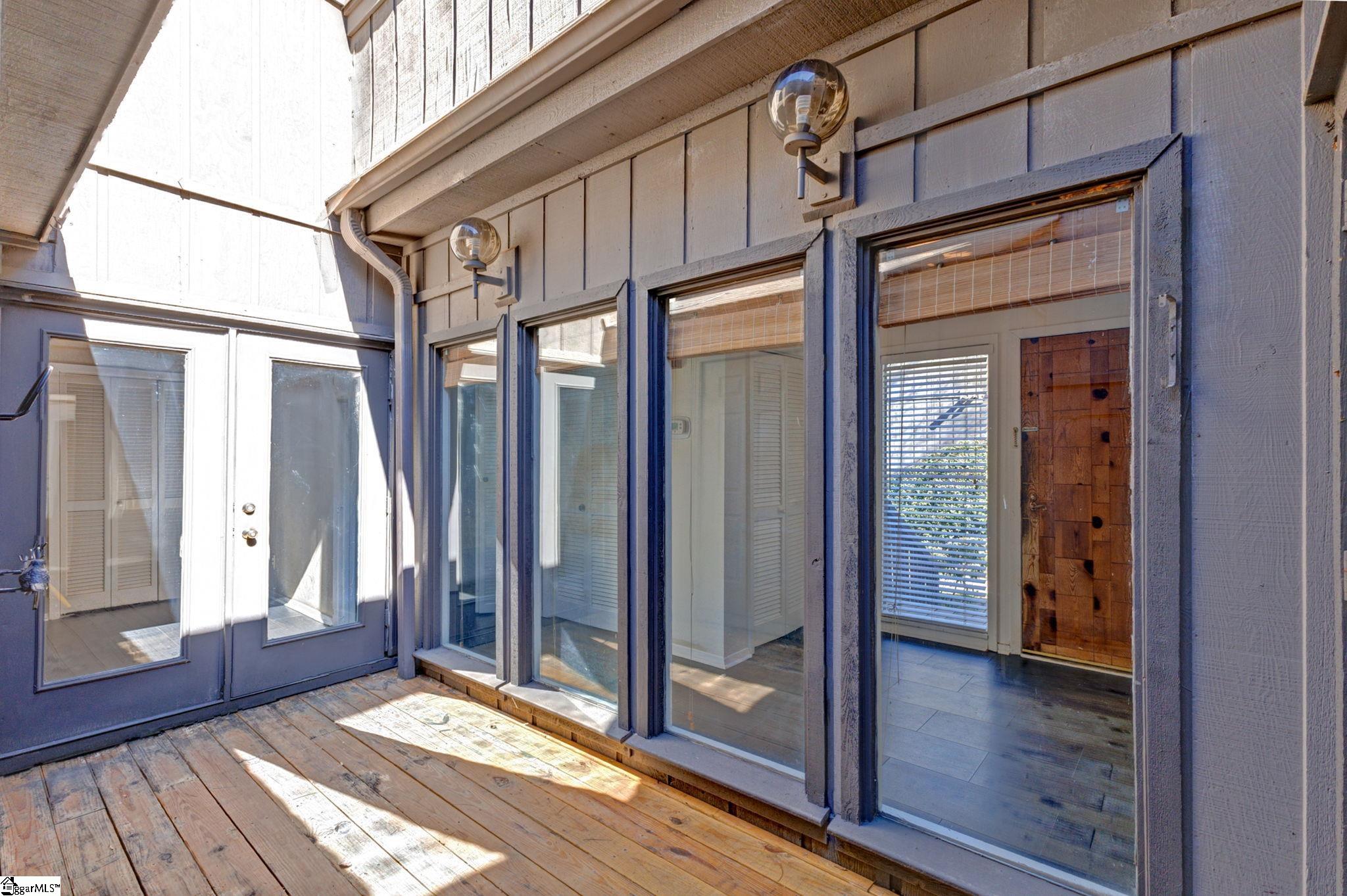 125 Inglewood Way Property Photo 16