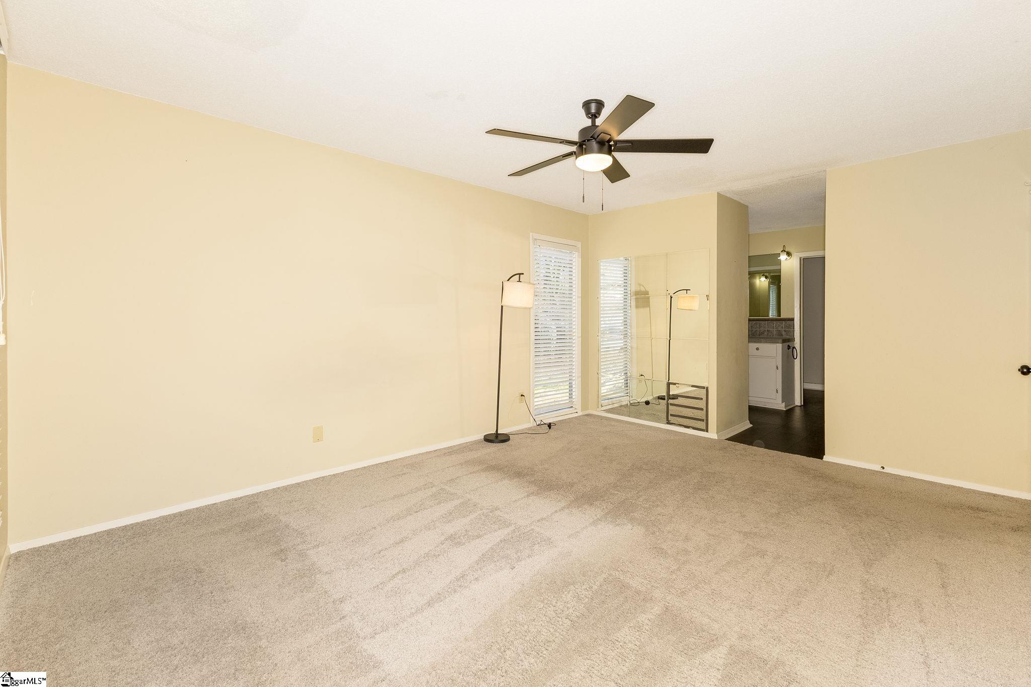 125 Inglewood Way Property Photo 19