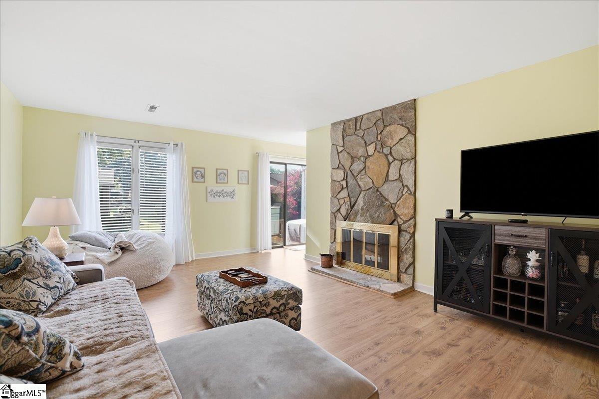 426 Sparrow Hawk Court Property Photo 3