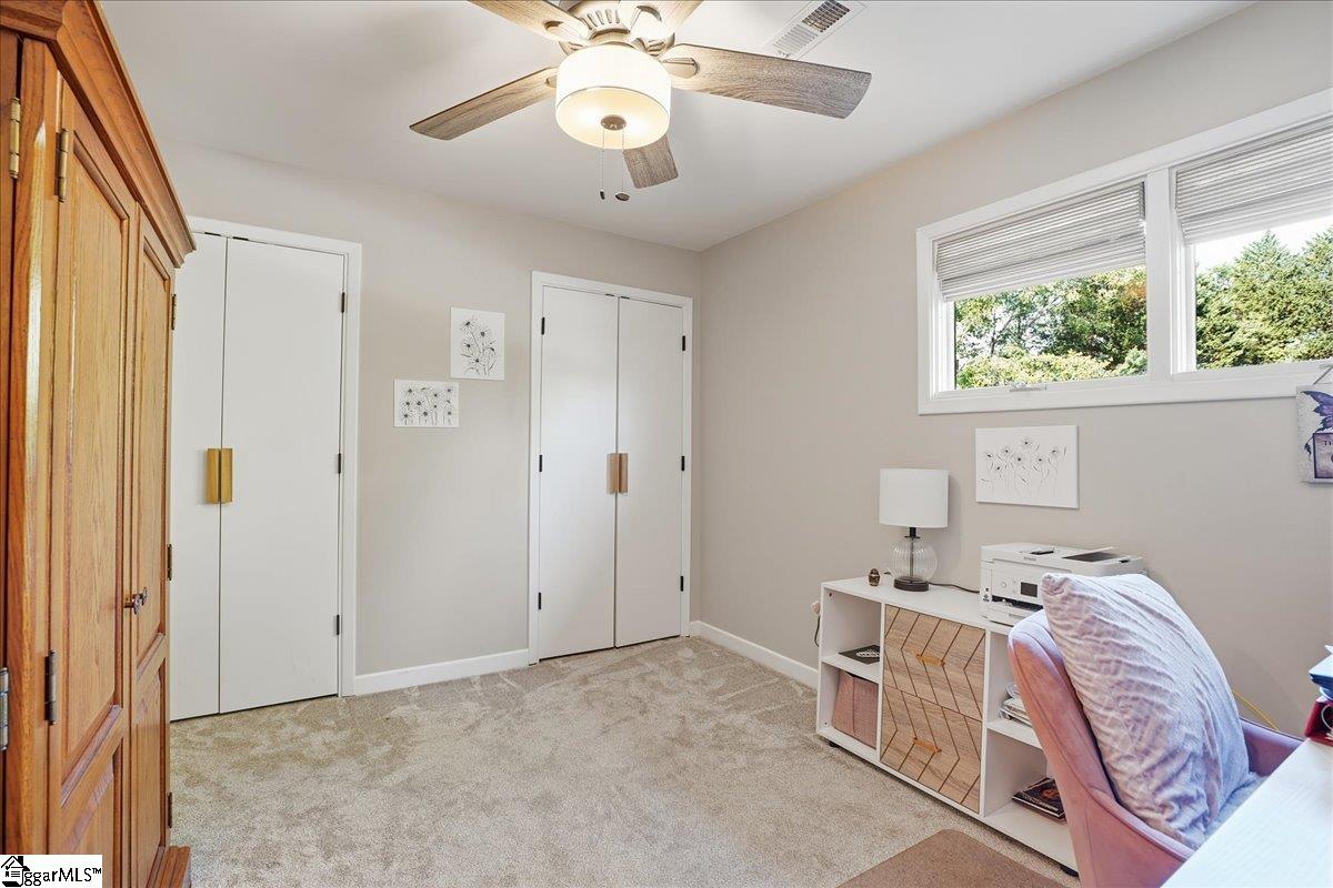 426 Sparrow Hawk Court Property Photo 22