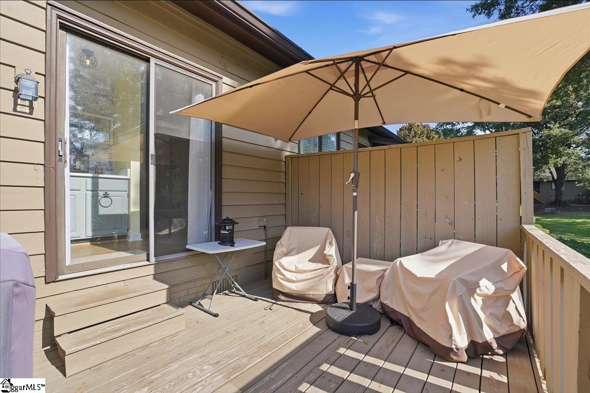 426 Sparrow Hawk Court Property Photo 31