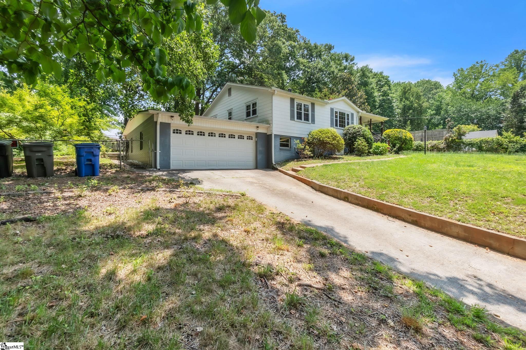5 Jones Circle Property Photo 6