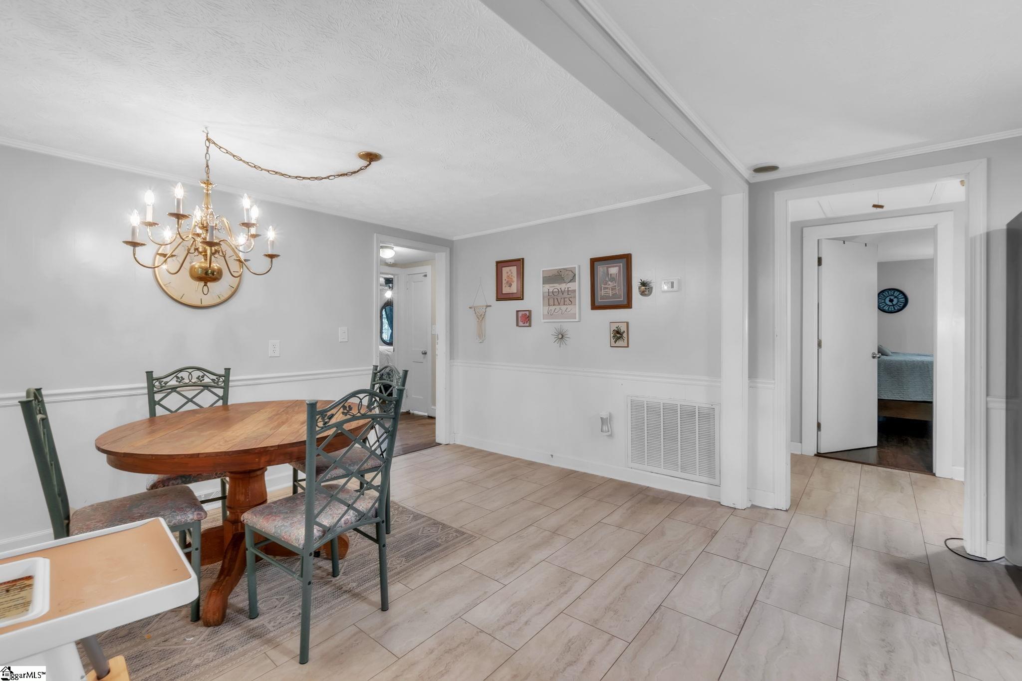 5 Jones Circle Property Photo 14