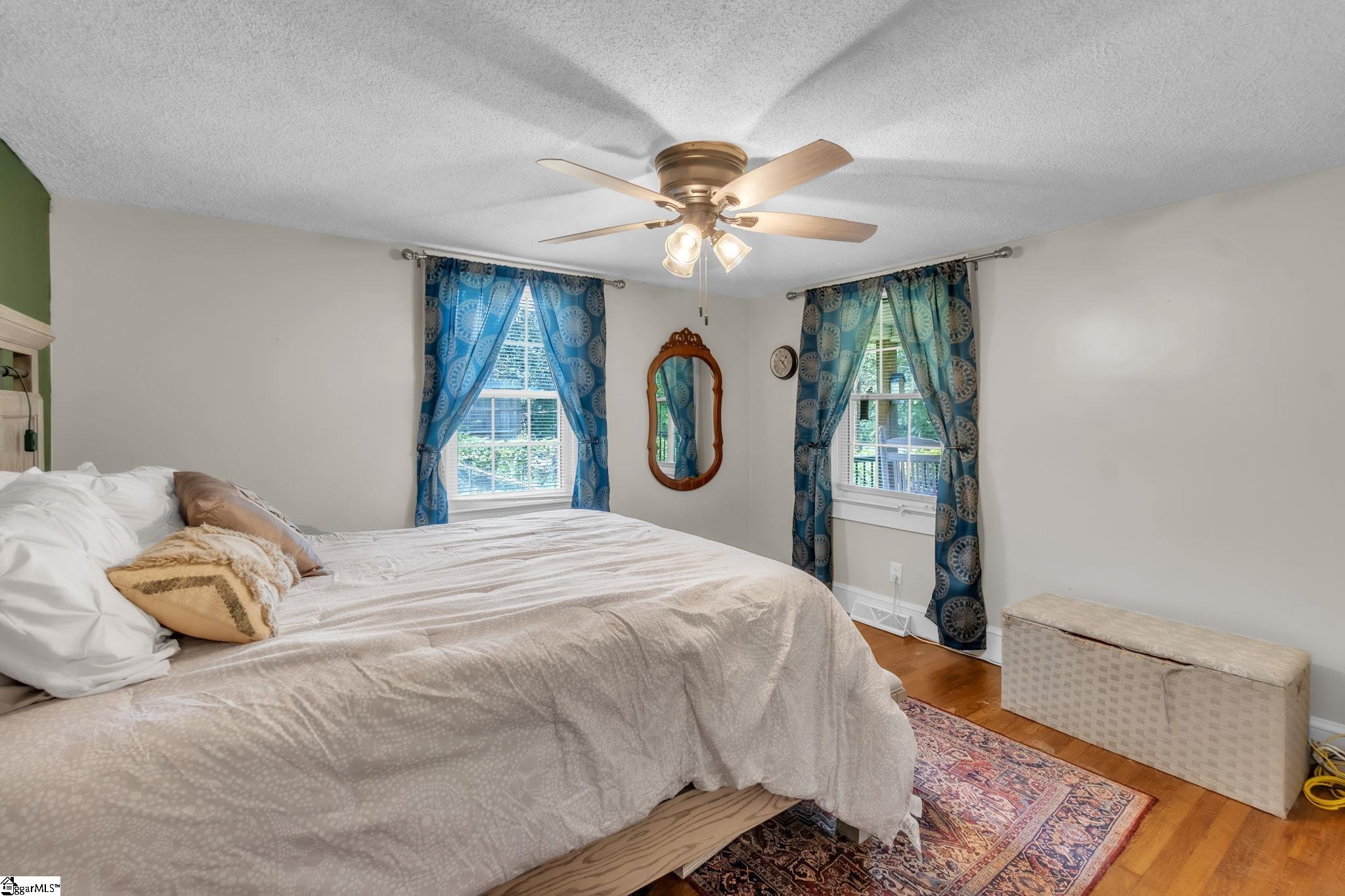 5 Jones Circle Property Photo 17