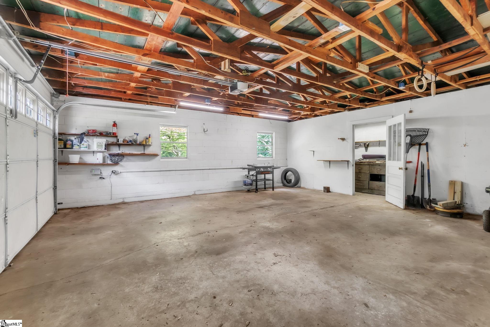 5 Jones Circle Property Photo 34