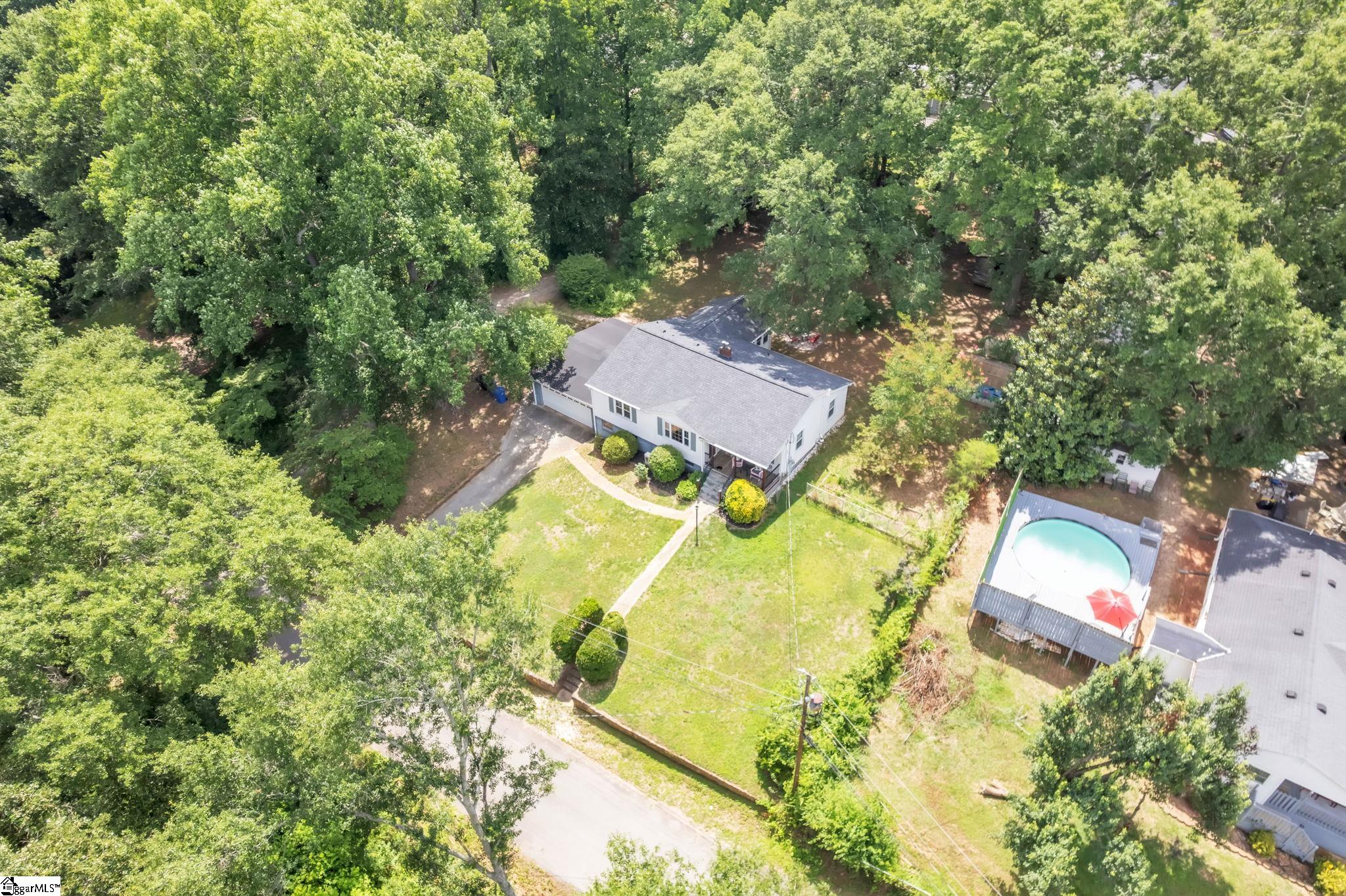 5 Jones Circle Property Photo 45