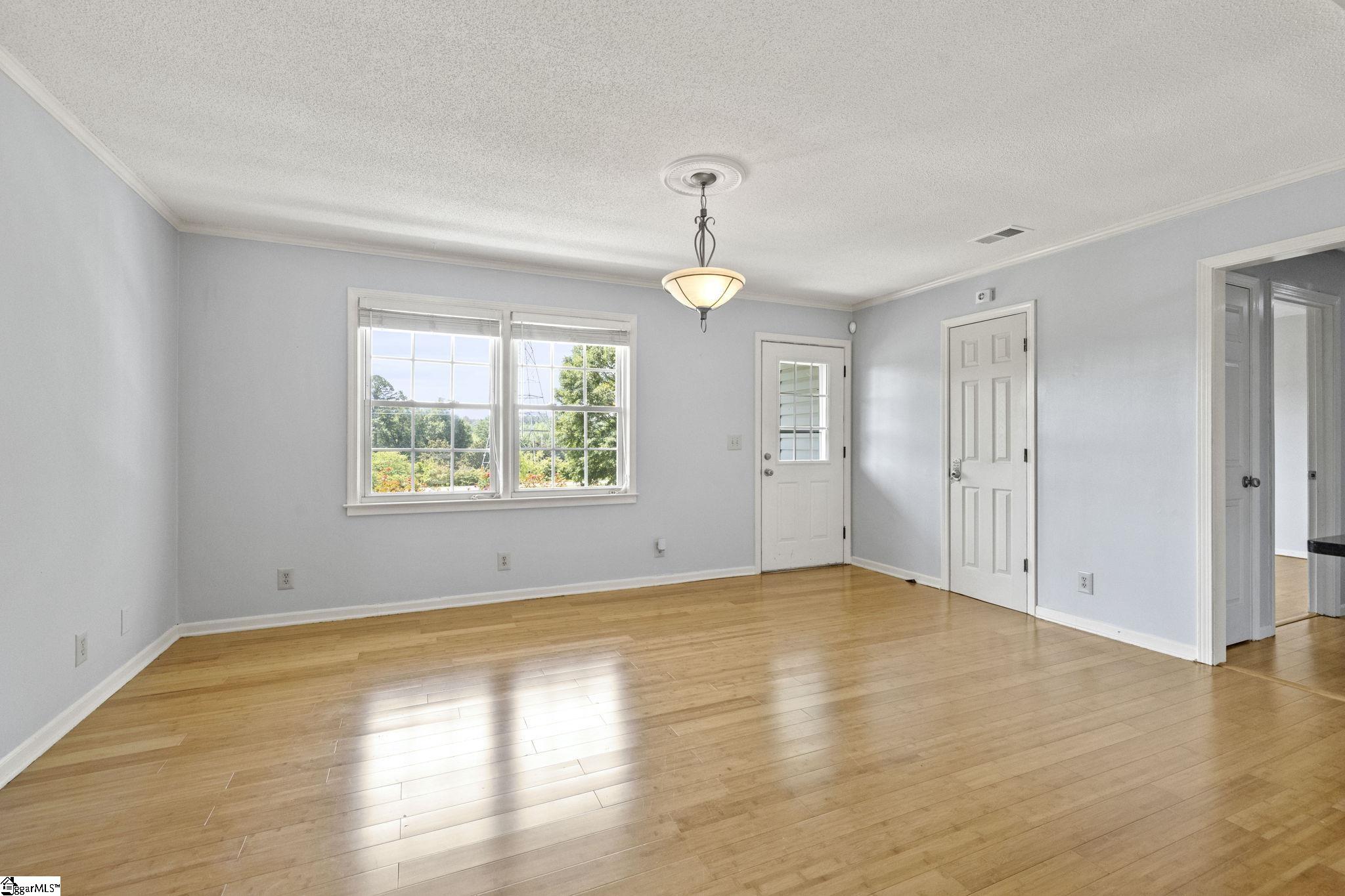 721 Latham Road Property Photo 3