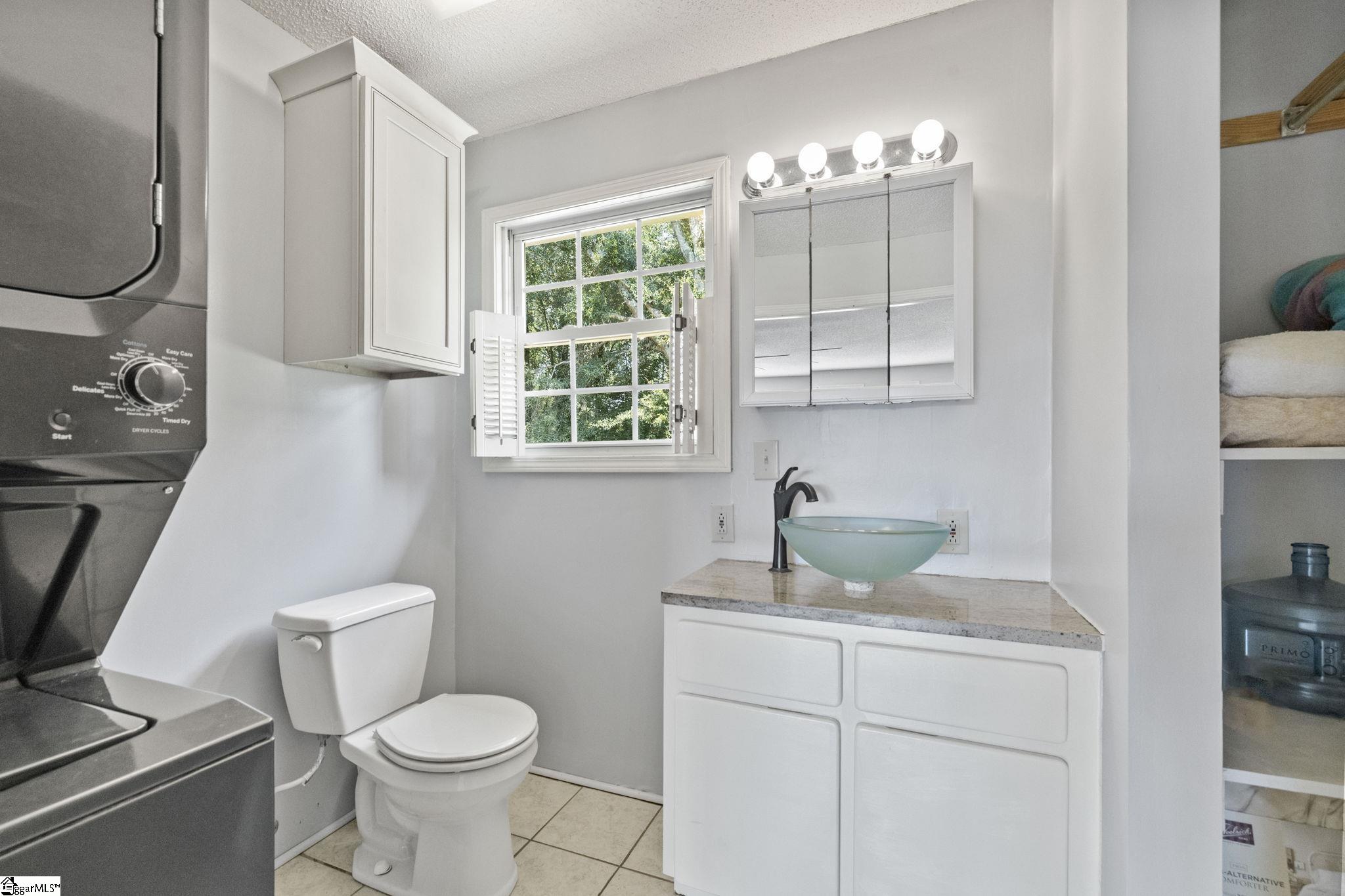 721 Latham Road Property Photo 11