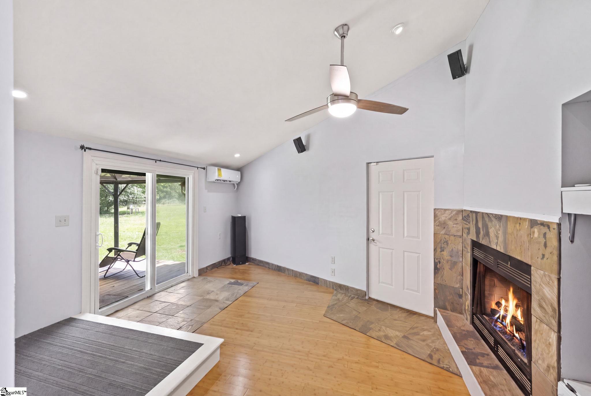 721 Latham Road Property Photo 13