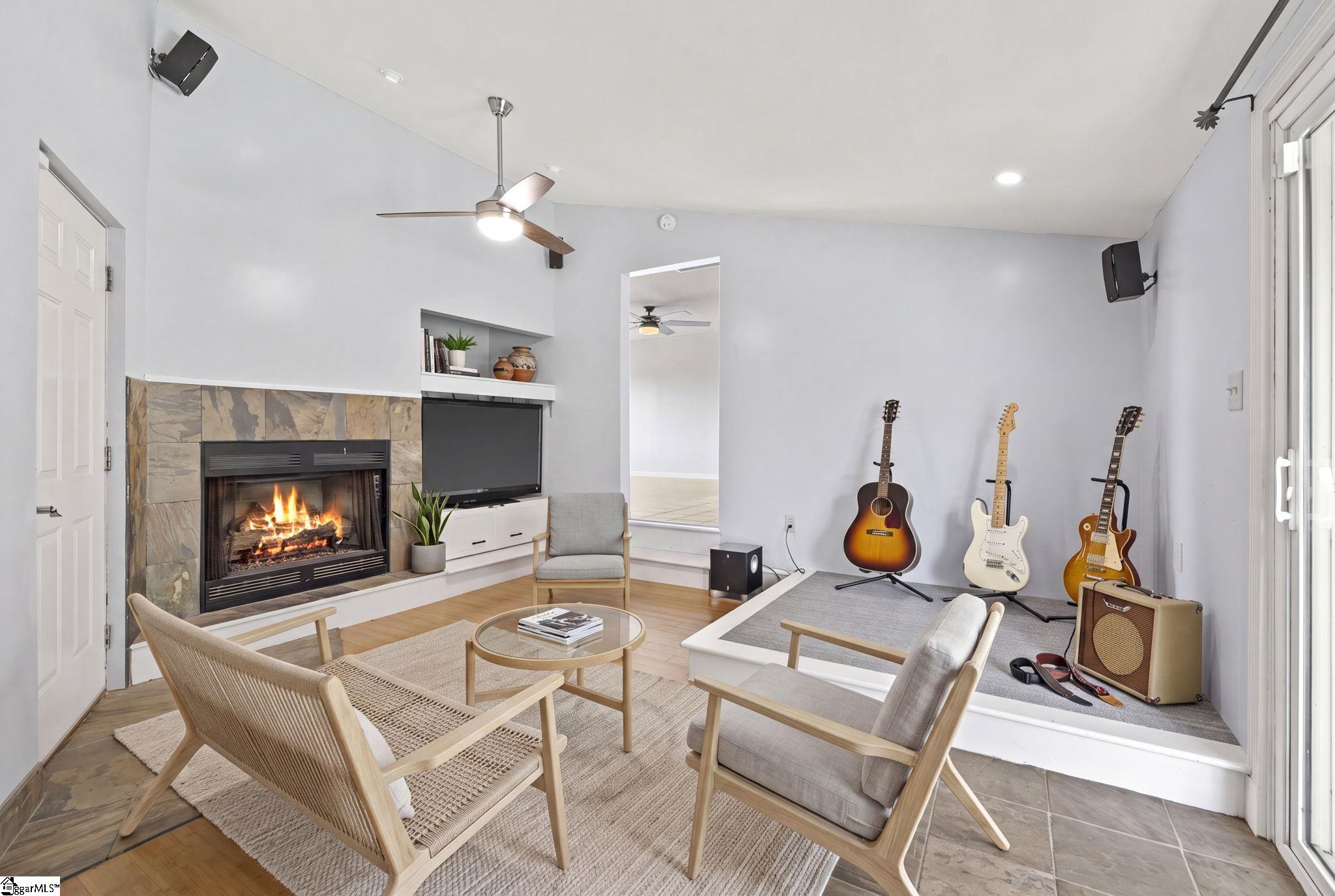 721 Latham Road Property Photo 14