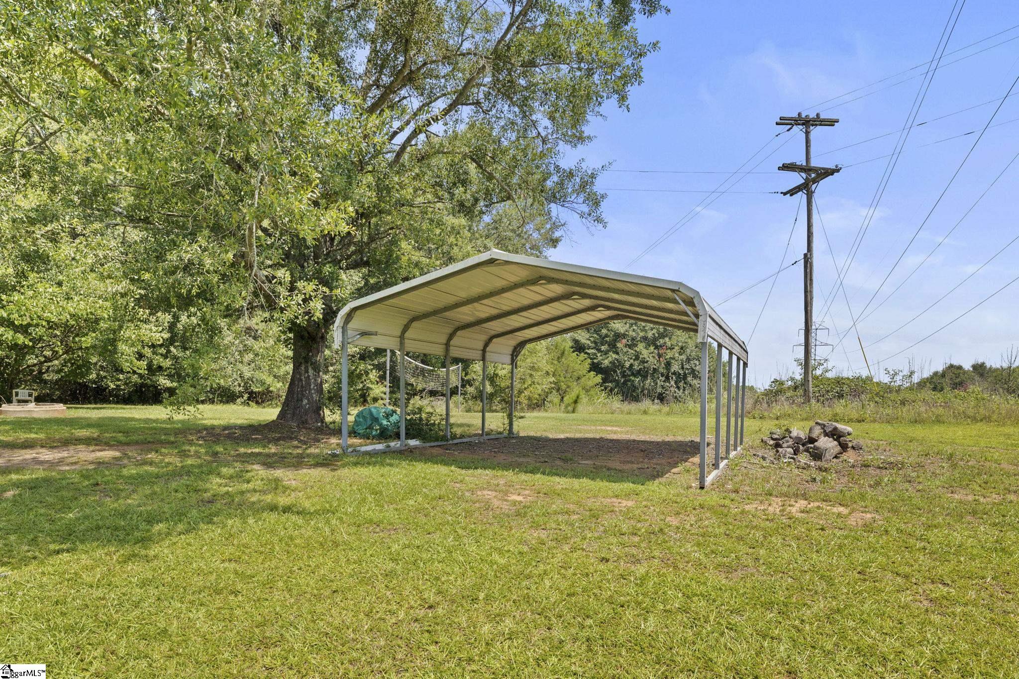 721 Latham Road Property Photo 27