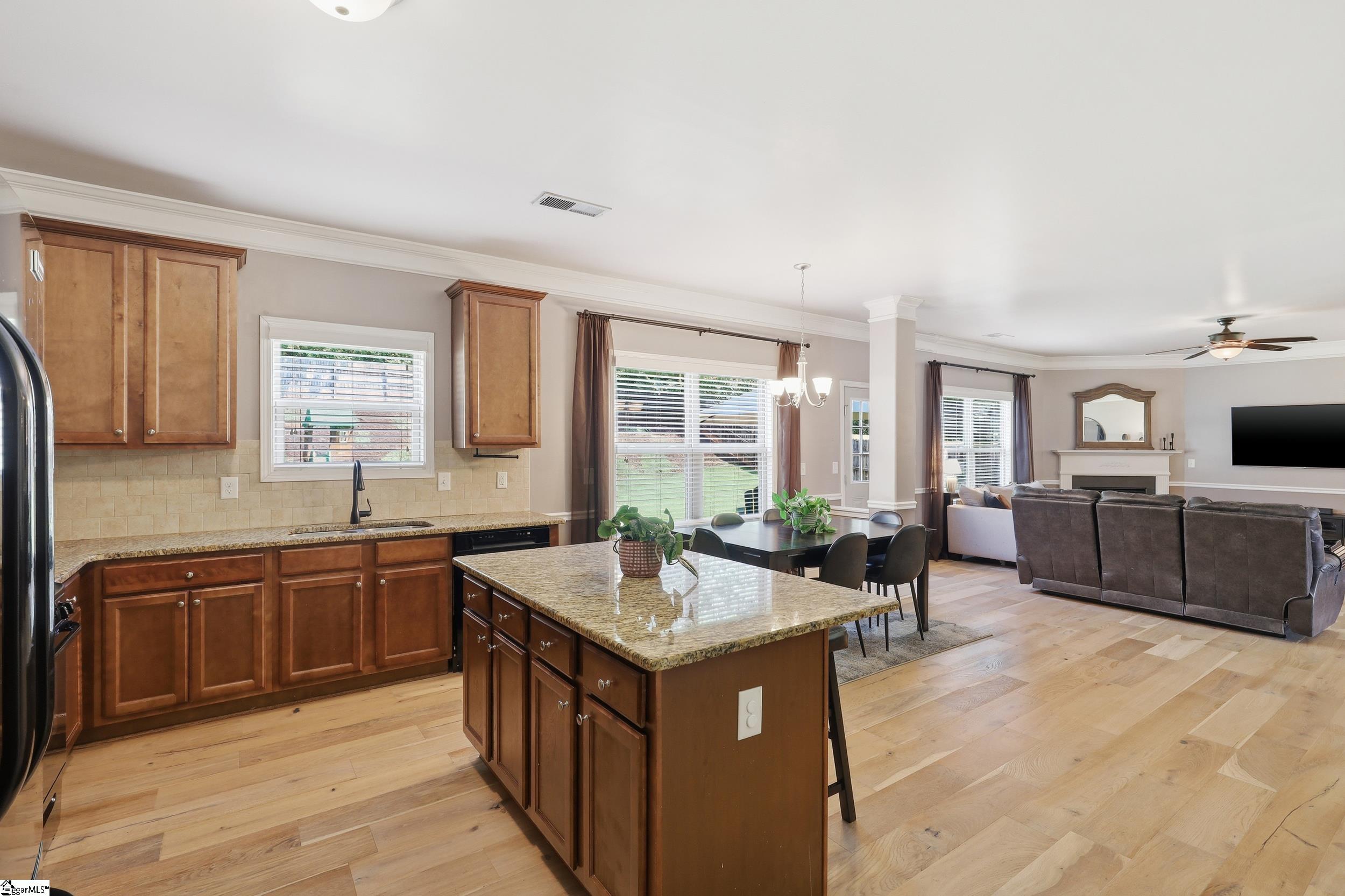 144 Shakleton Drive Property Photo 11