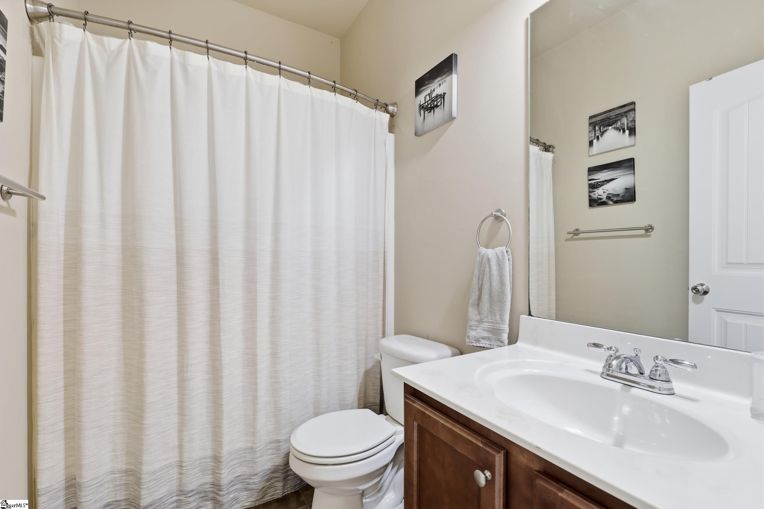 144 Shakleton Drive Property Photo 14