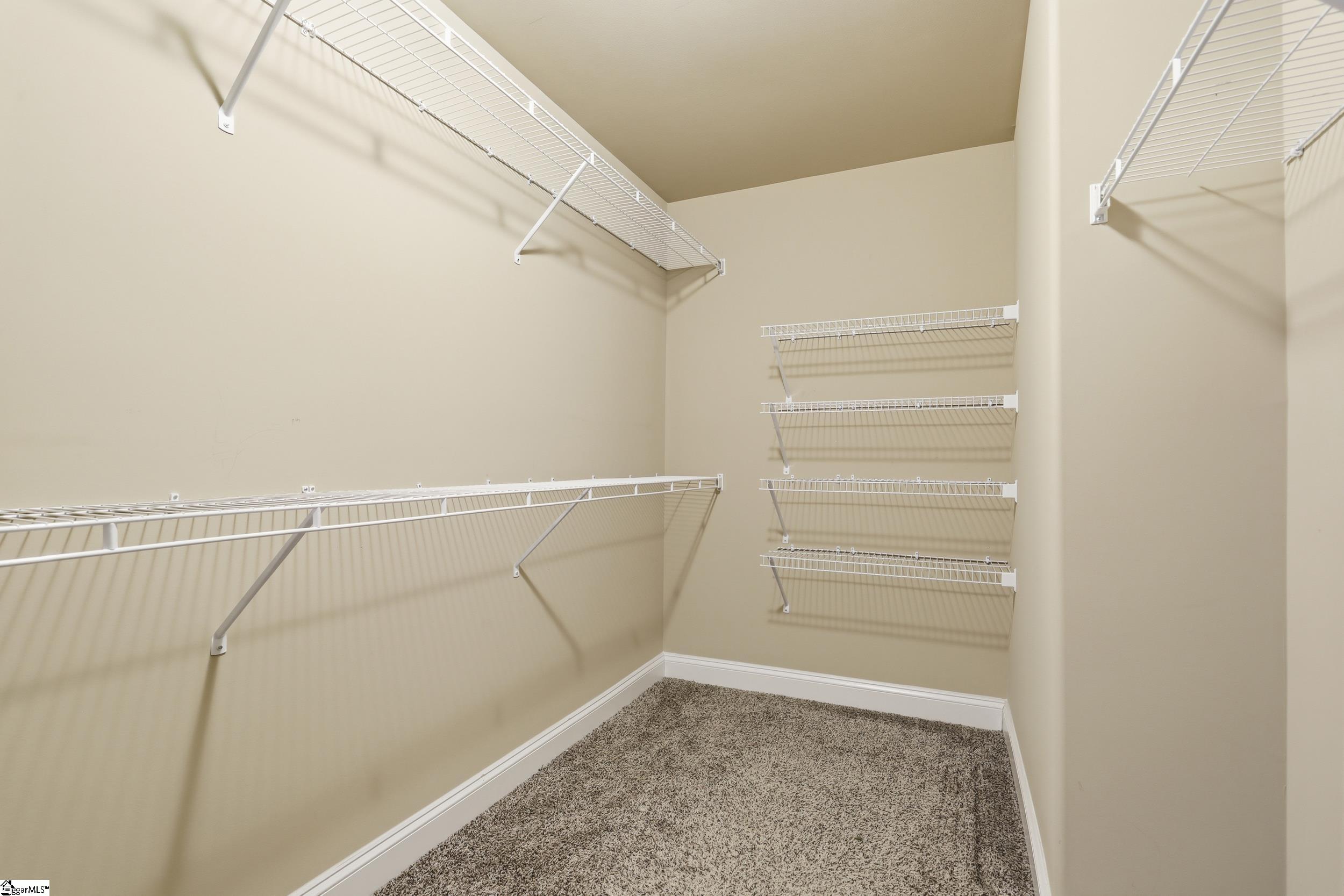 144 Shakleton Drive Property Photo 20