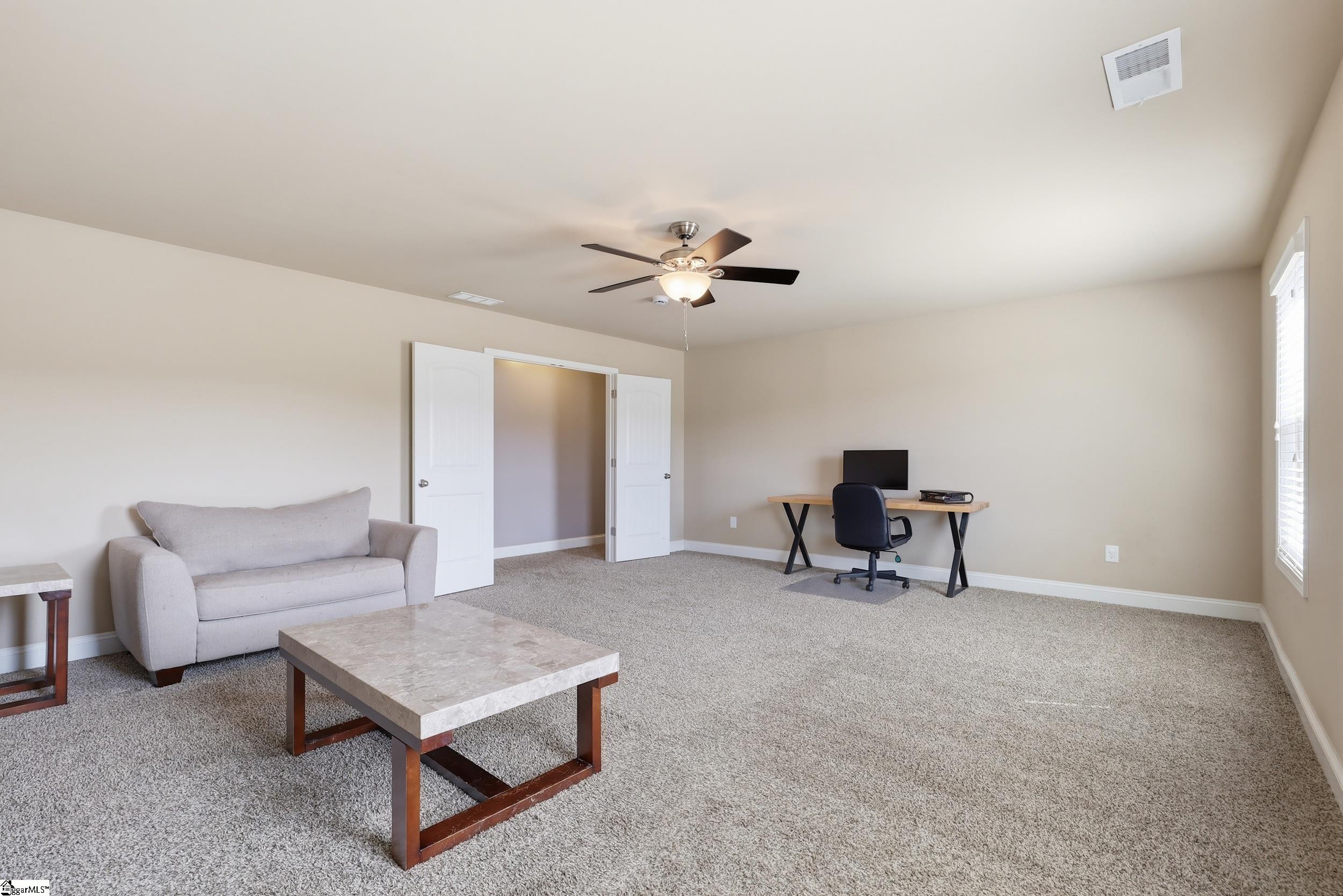 144 Shakleton Drive Property Photo 28