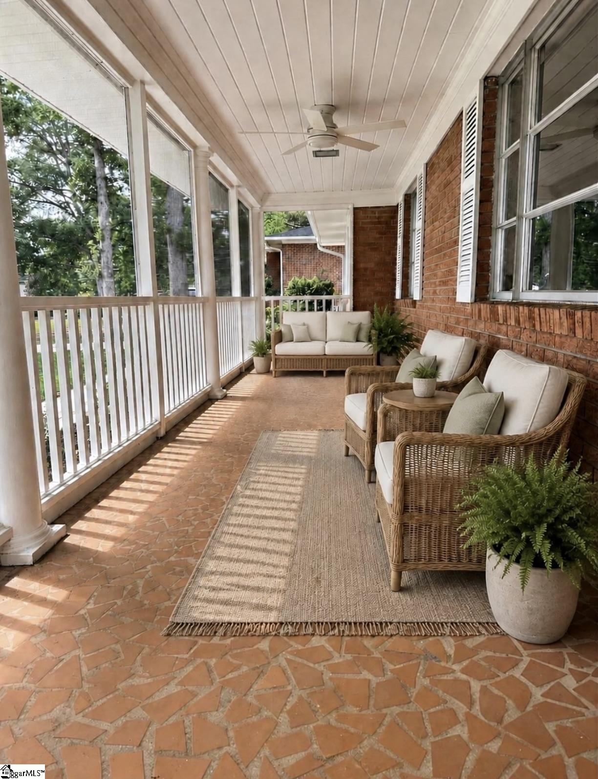103 Oak Forest Drive Property Photo 4