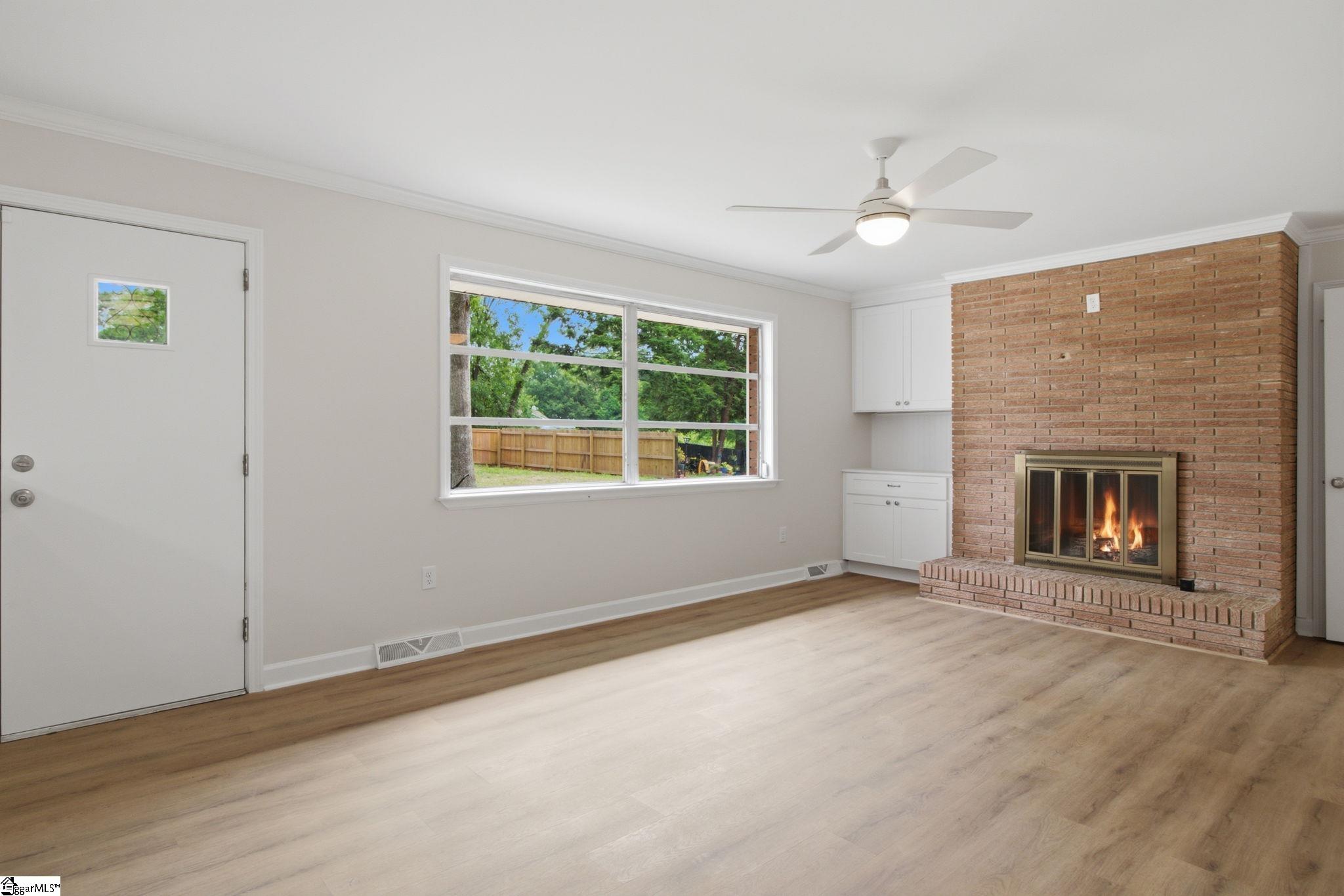103 Oak Forest Drive Property Photo 12