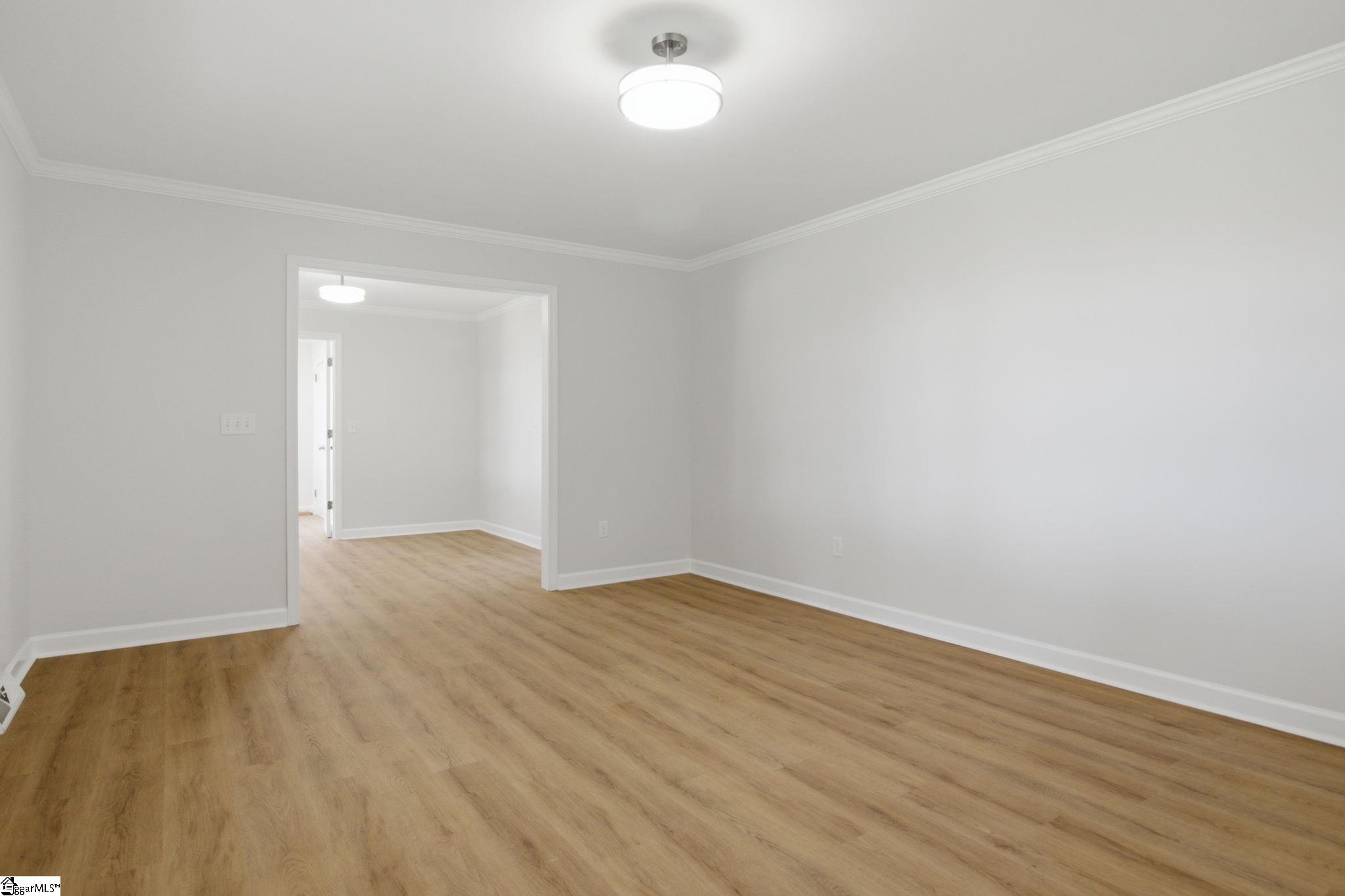 103 Oak Forest Drive Property Photo 19