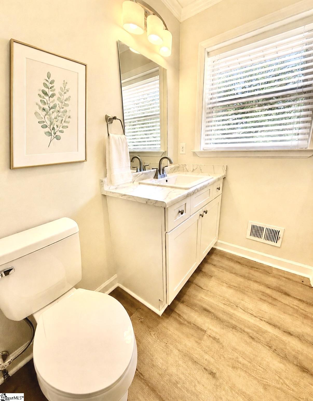 103 Oak Forest Drive Property Photo 27