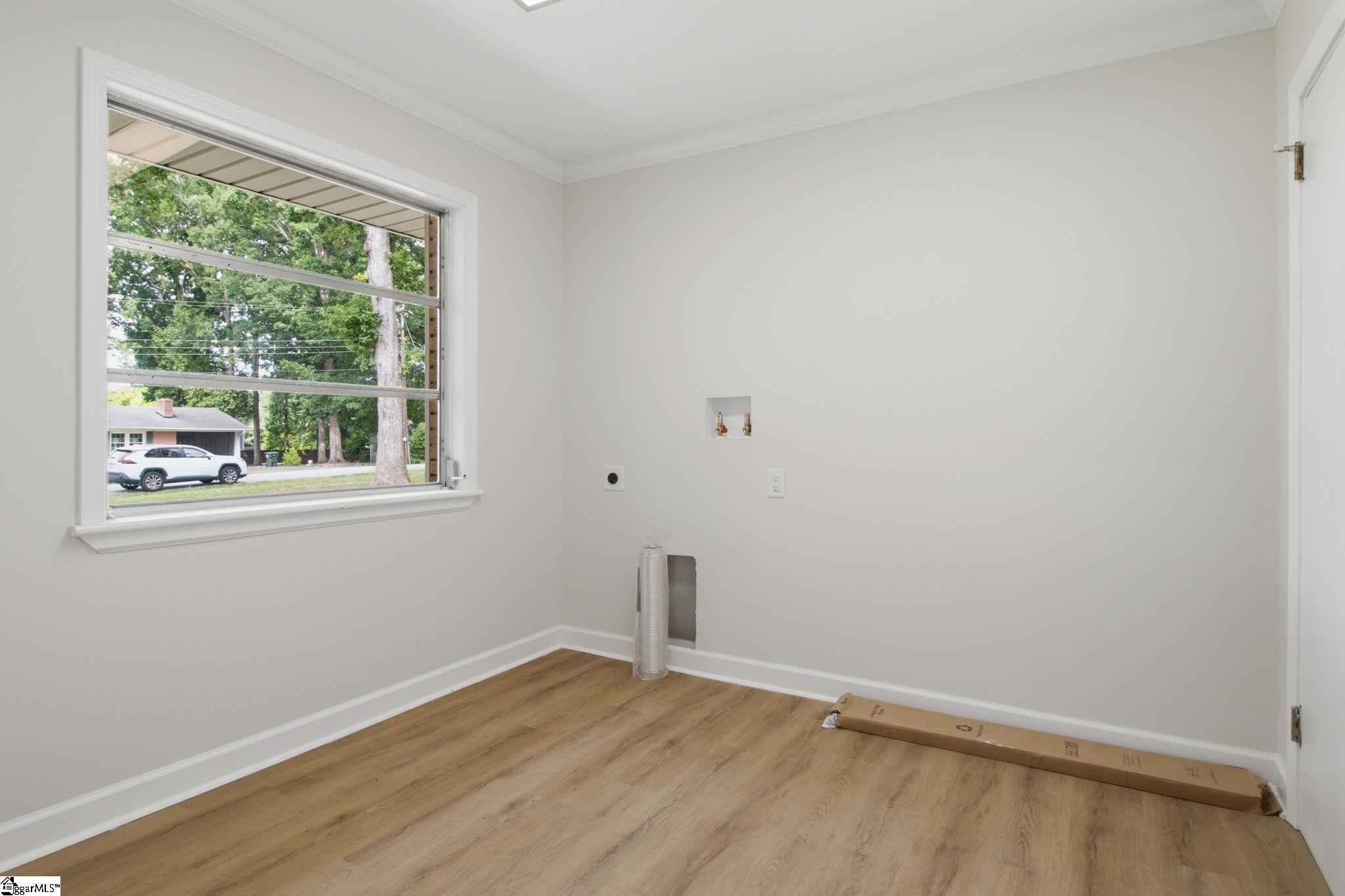 103 Oak Forest Drive Property Photo 35