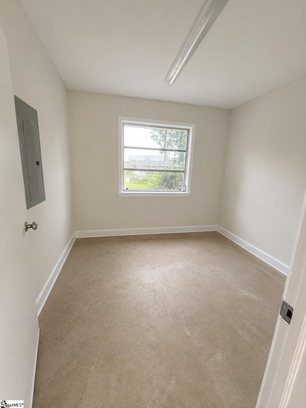 103 Oak Forest Drive Property Photo 37