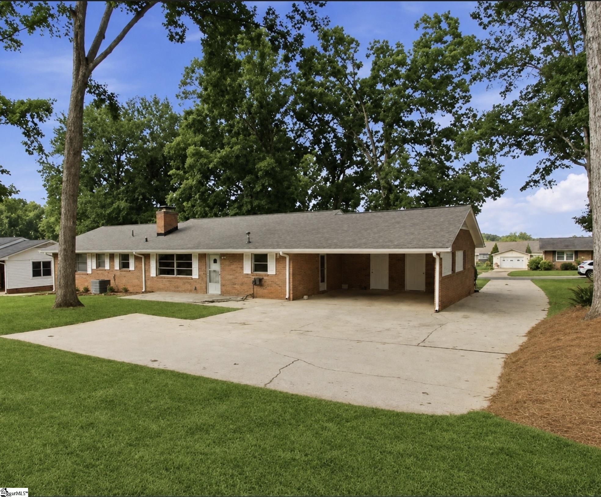 103 Oak Forest Drive Property Photo 45