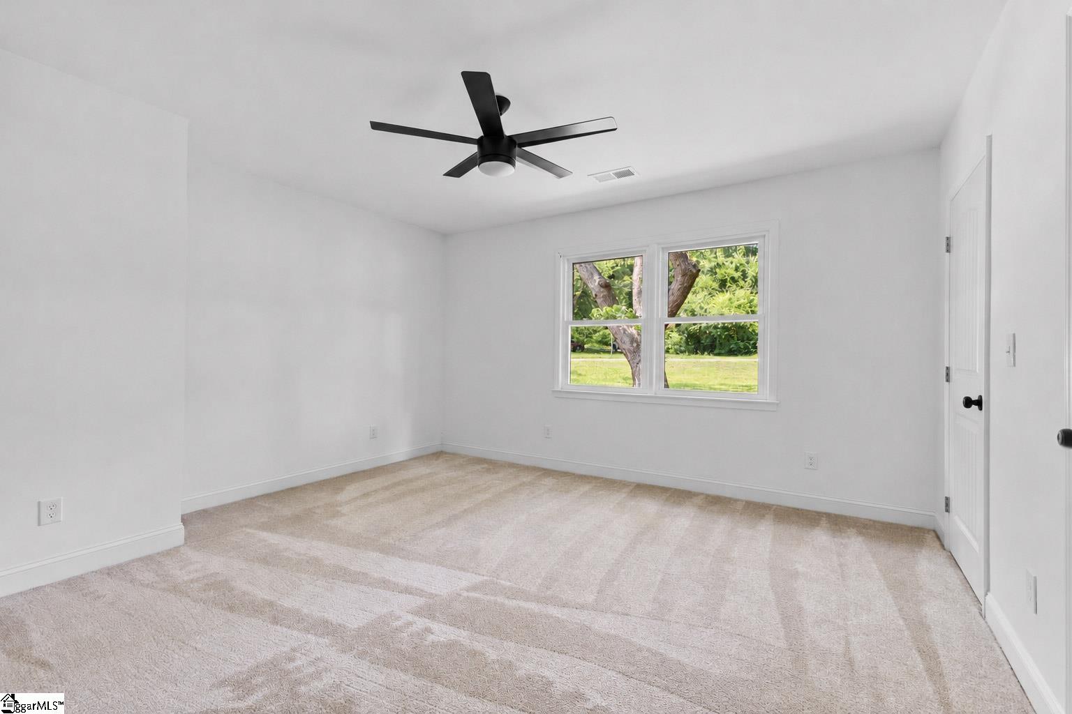 2 Melbourne Lane Property Photo 22