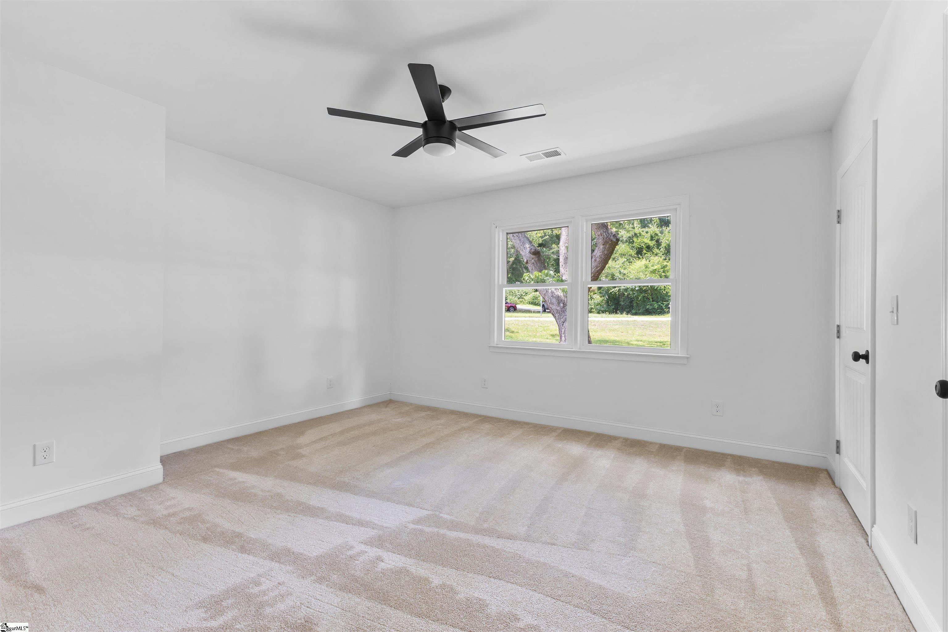 2 Melbourne Lane Property Photo 25