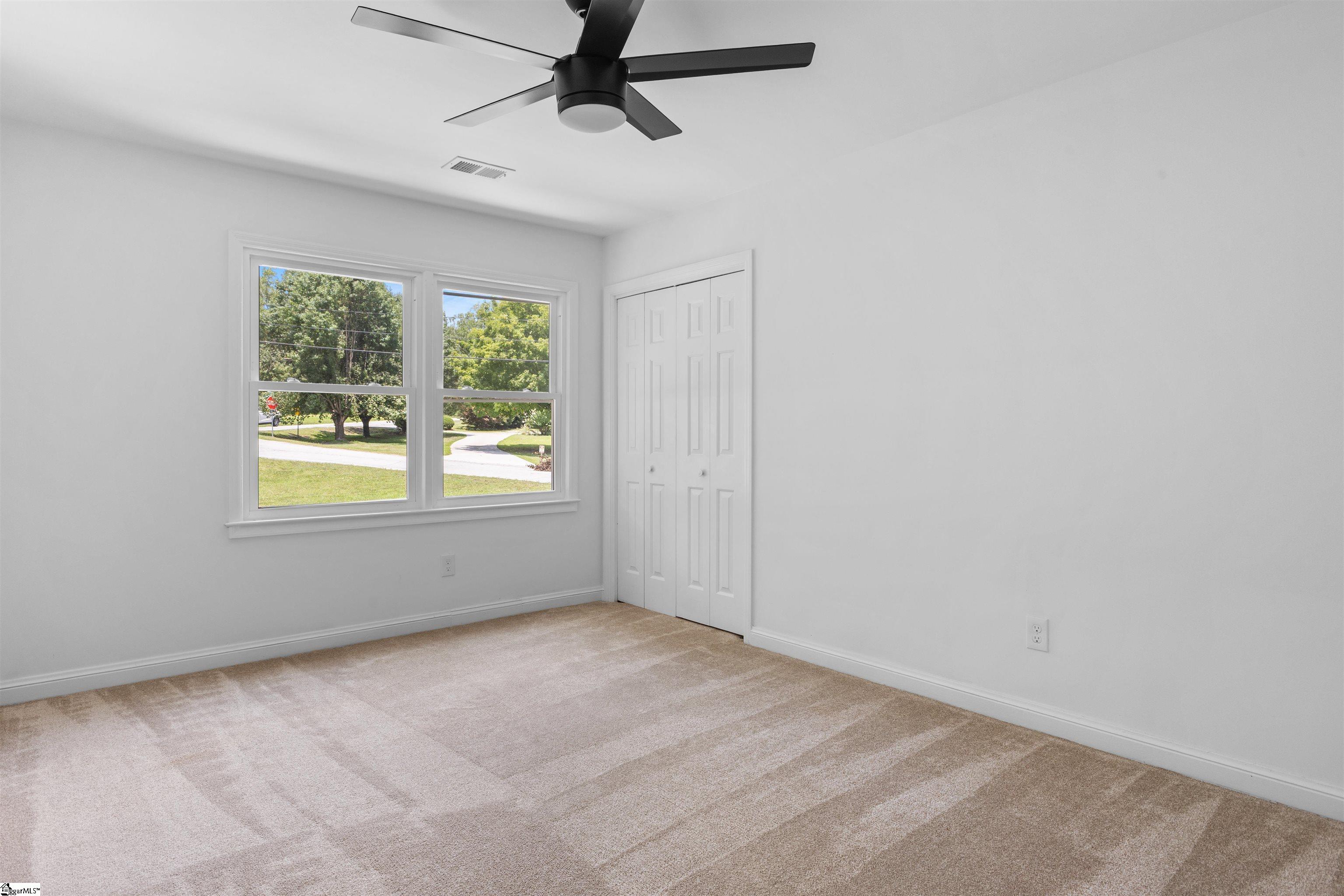 2 Melbourne Lane Property Photo 27