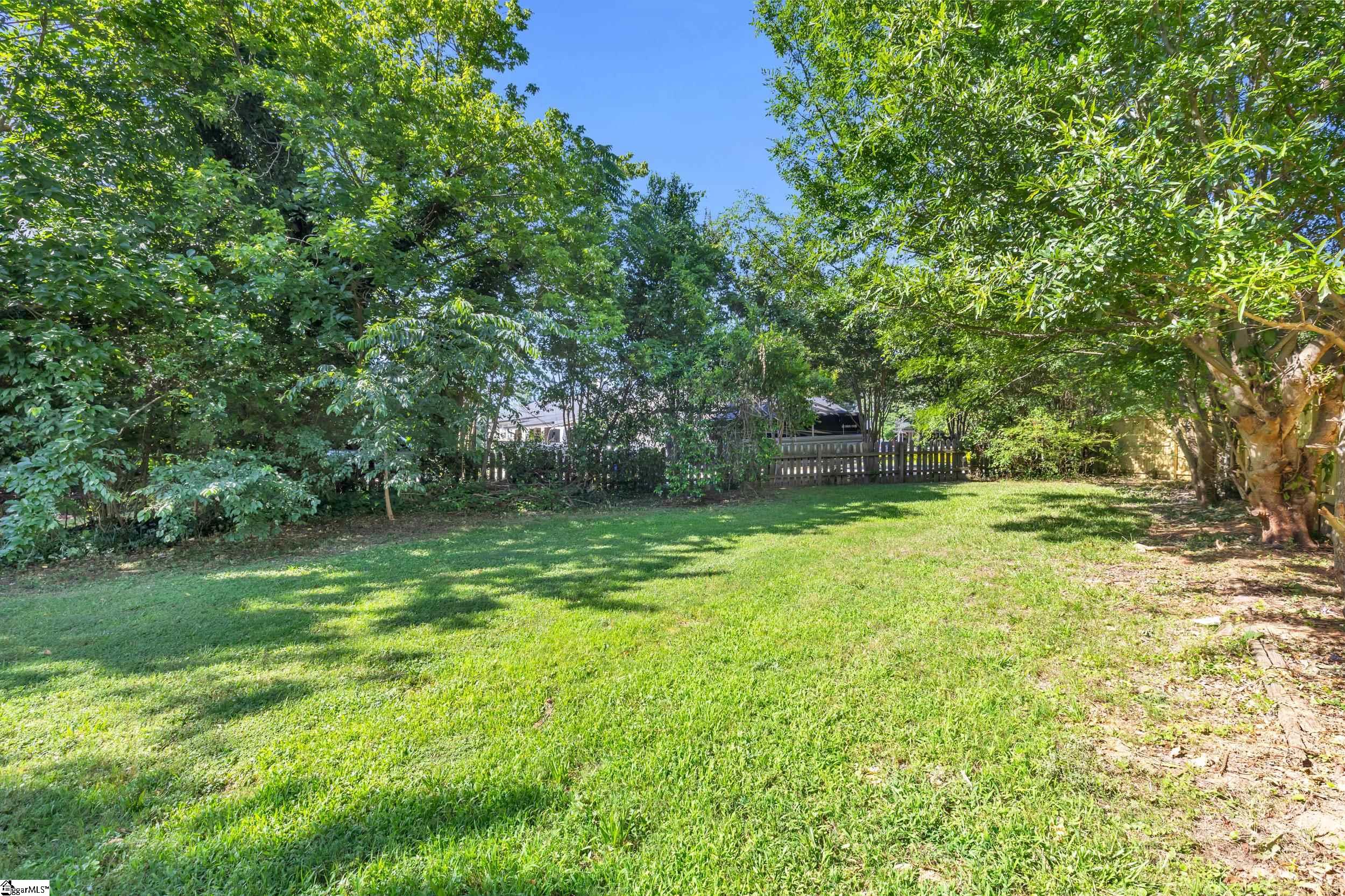 2 Melbourne Lane Property Photo 35
