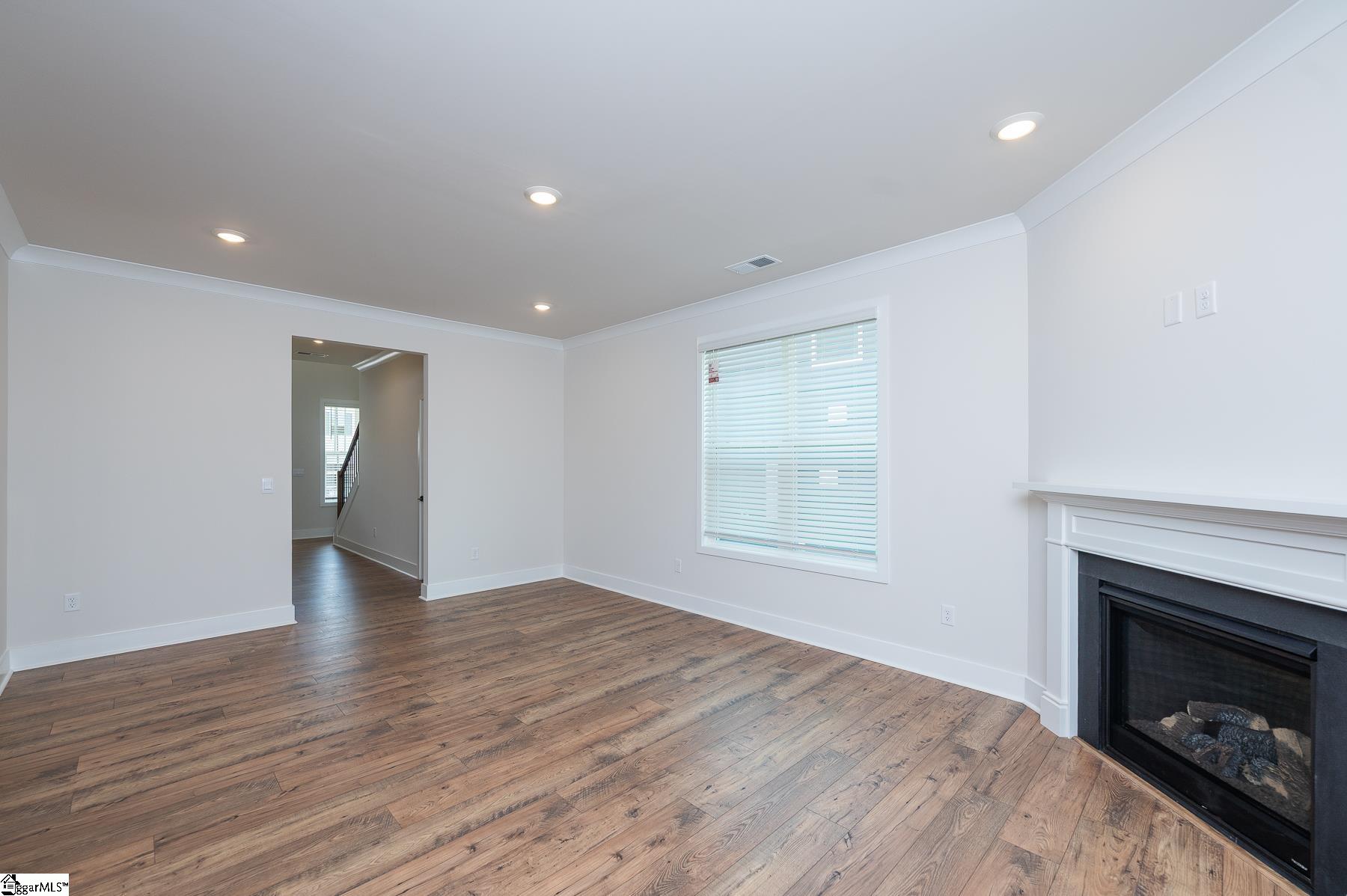 1000 Gresham Place Property Photo 6