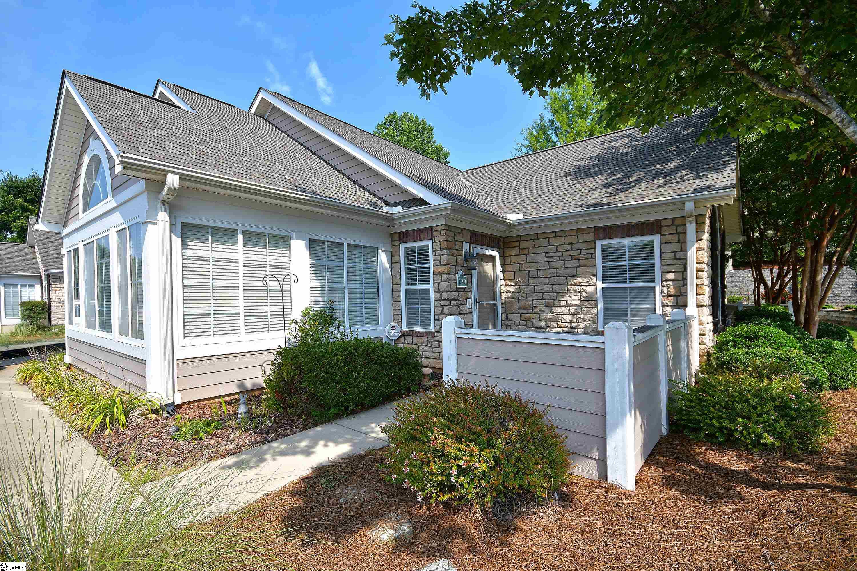 120 High Hat Circle Property Photo 1