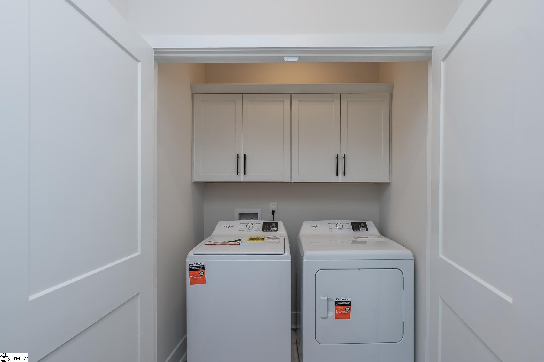 1004 Gresham Place Property Photo 13
