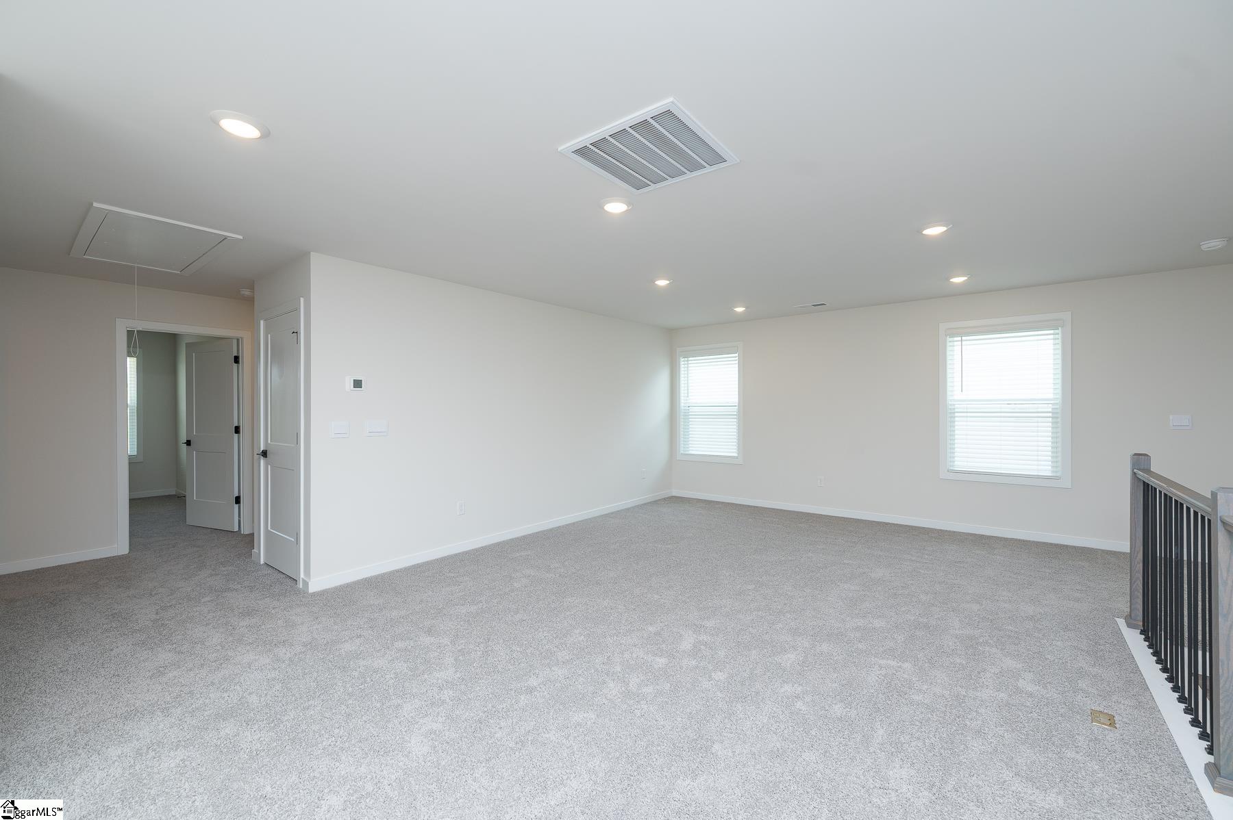 1004 Gresham Place Property Photo 24
