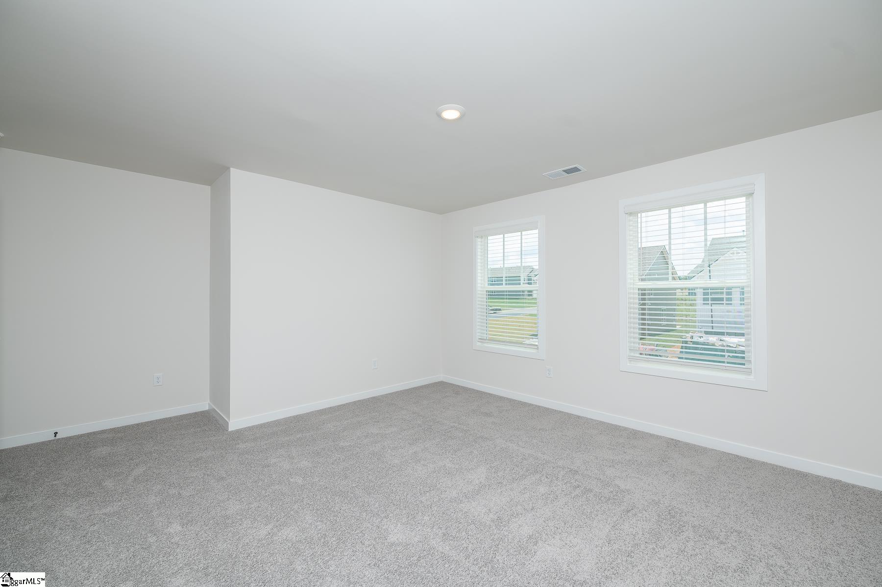 1004 Gresham Place Property Photo 26