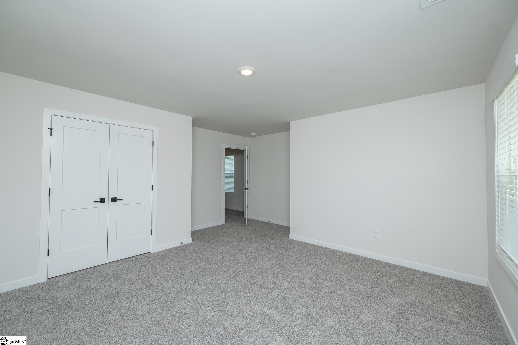 1004 Gresham Place Property Photo 27