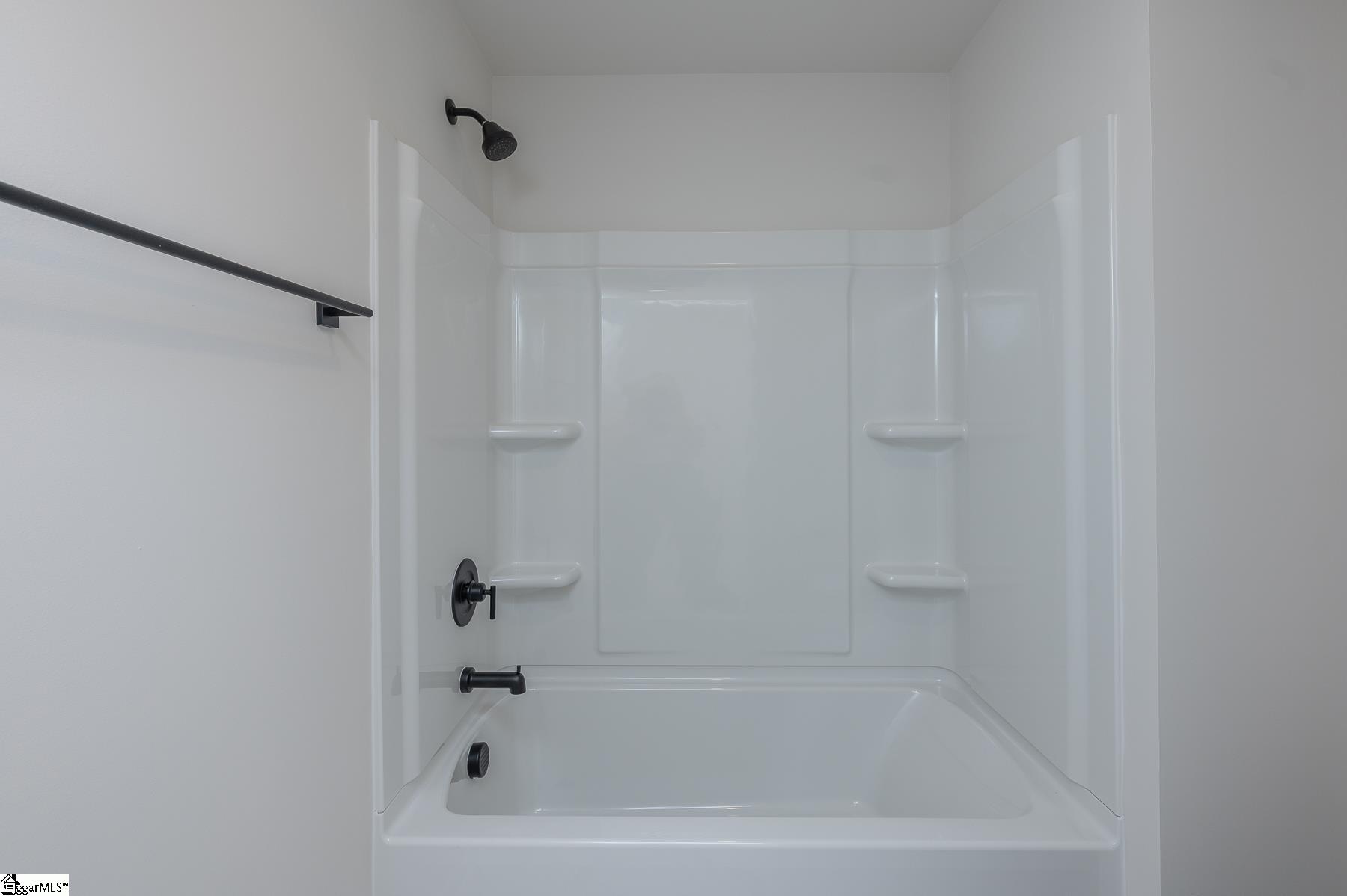1004 Gresham Place Property Photo 30