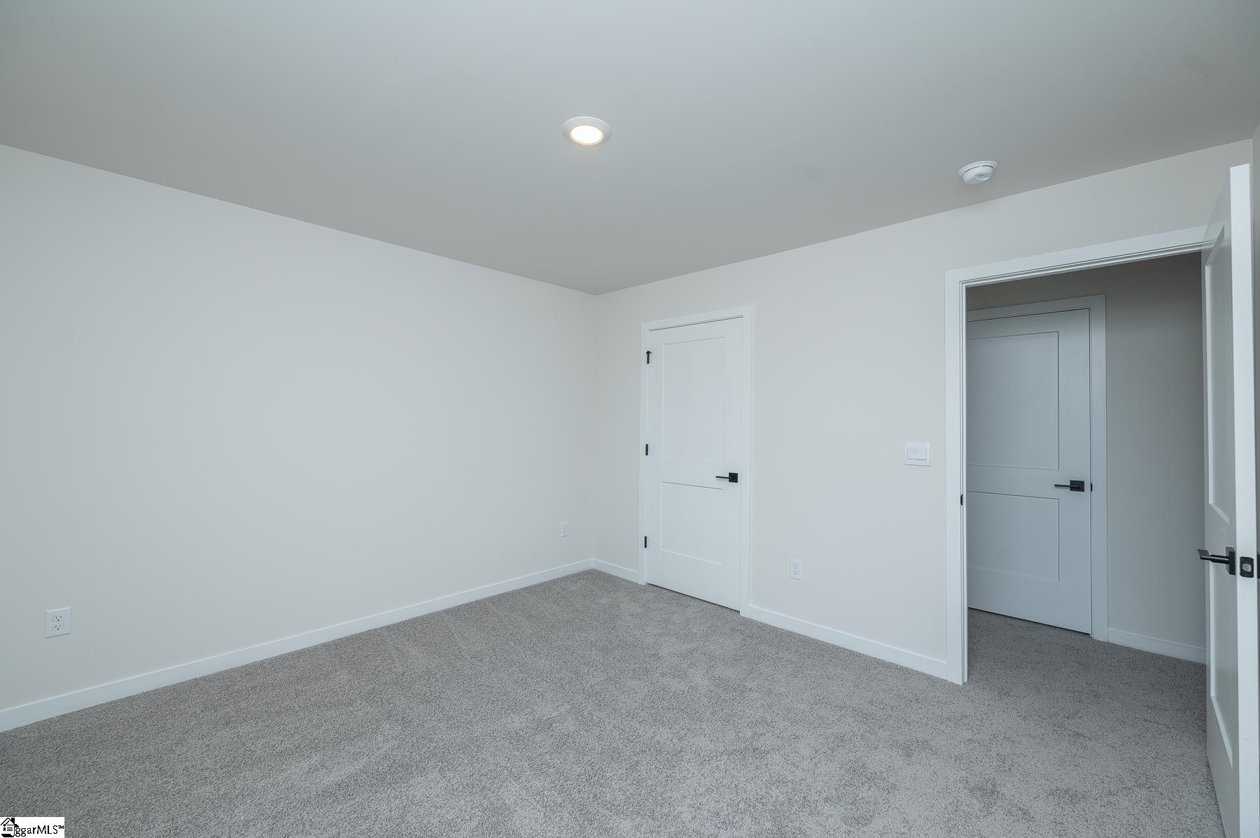 1004 Gresham Place Property Photo 35