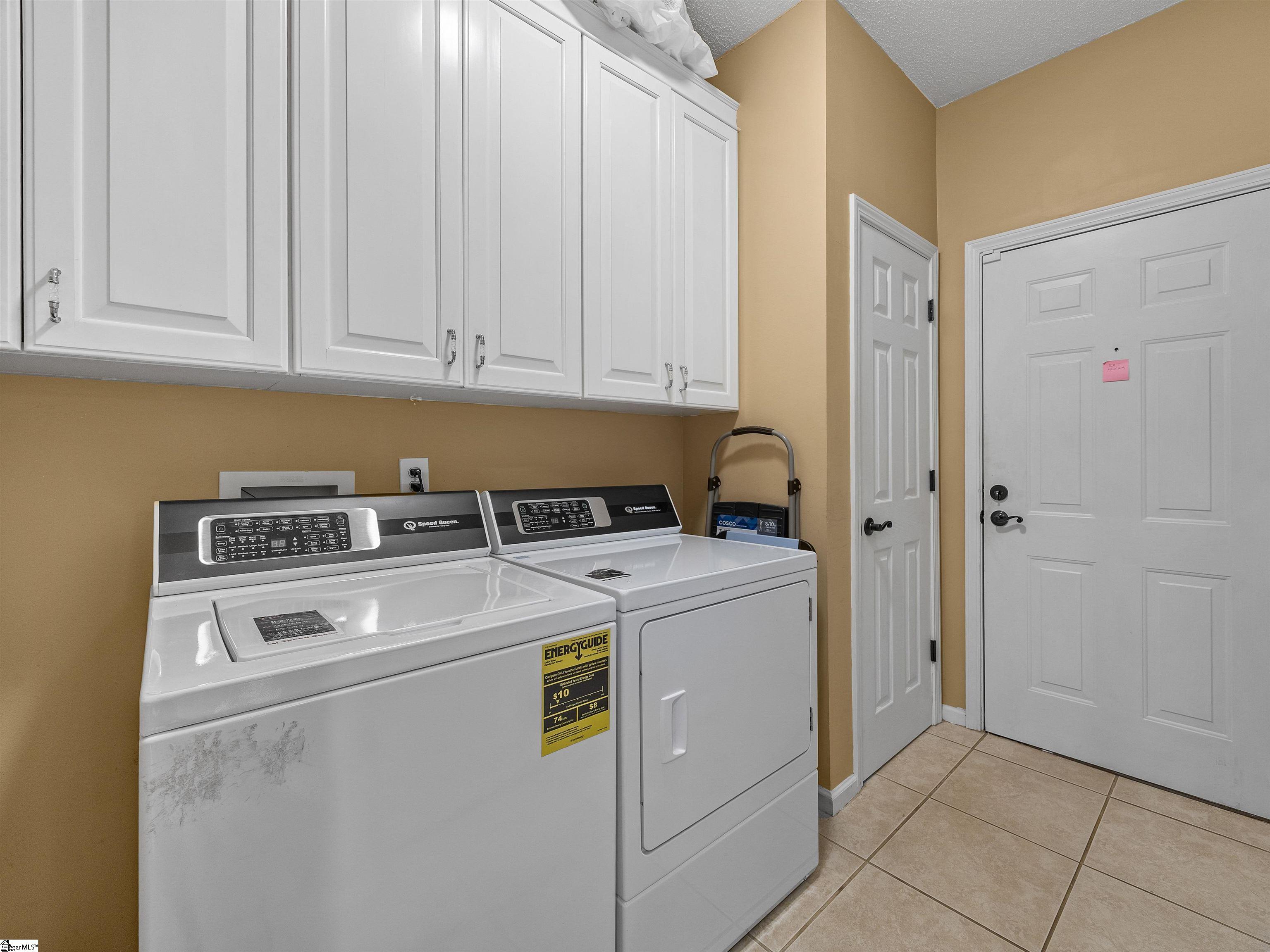 1 Fox Ridge Way Property Photo 17