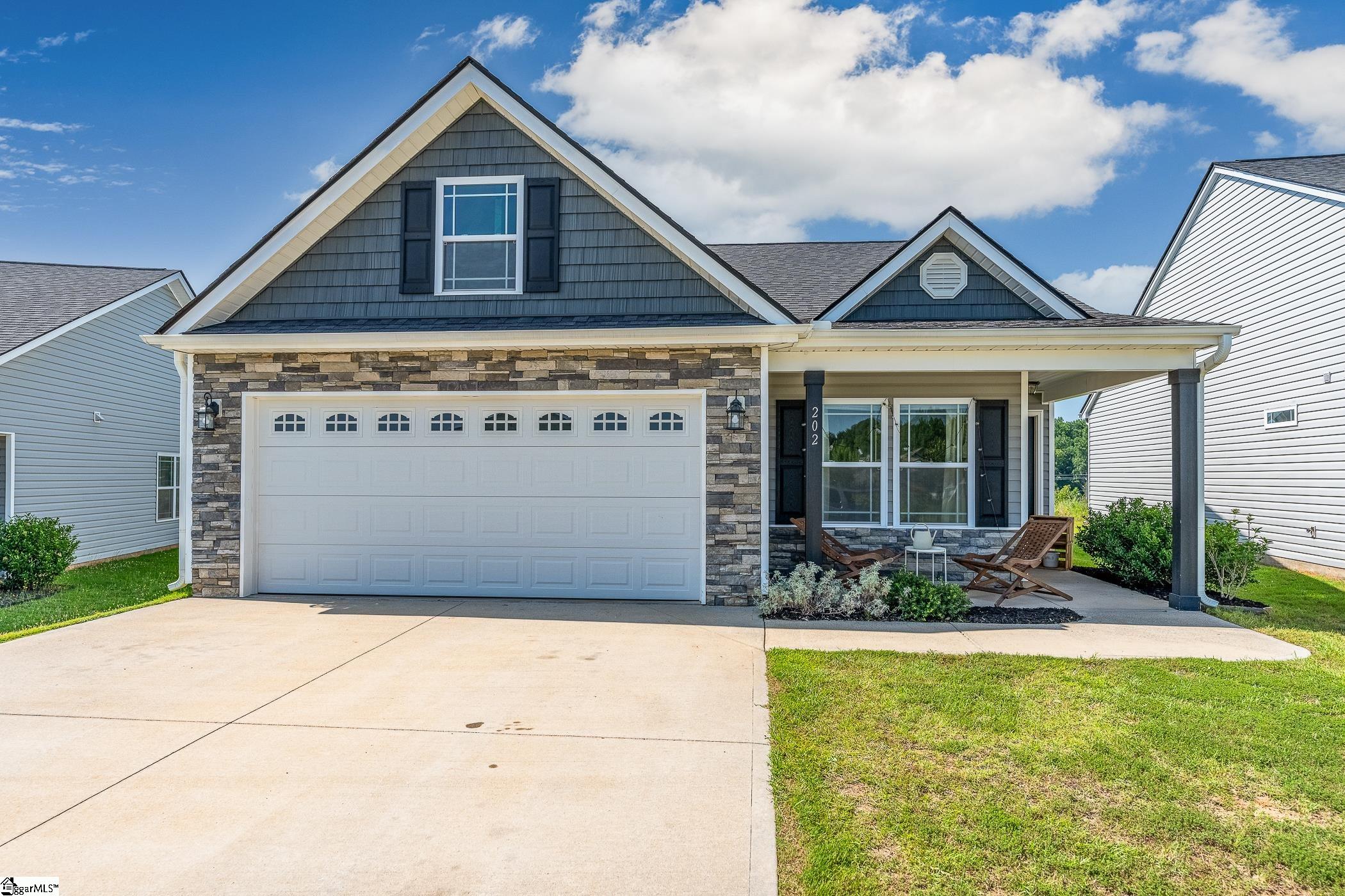 202 Highland Springs Loop