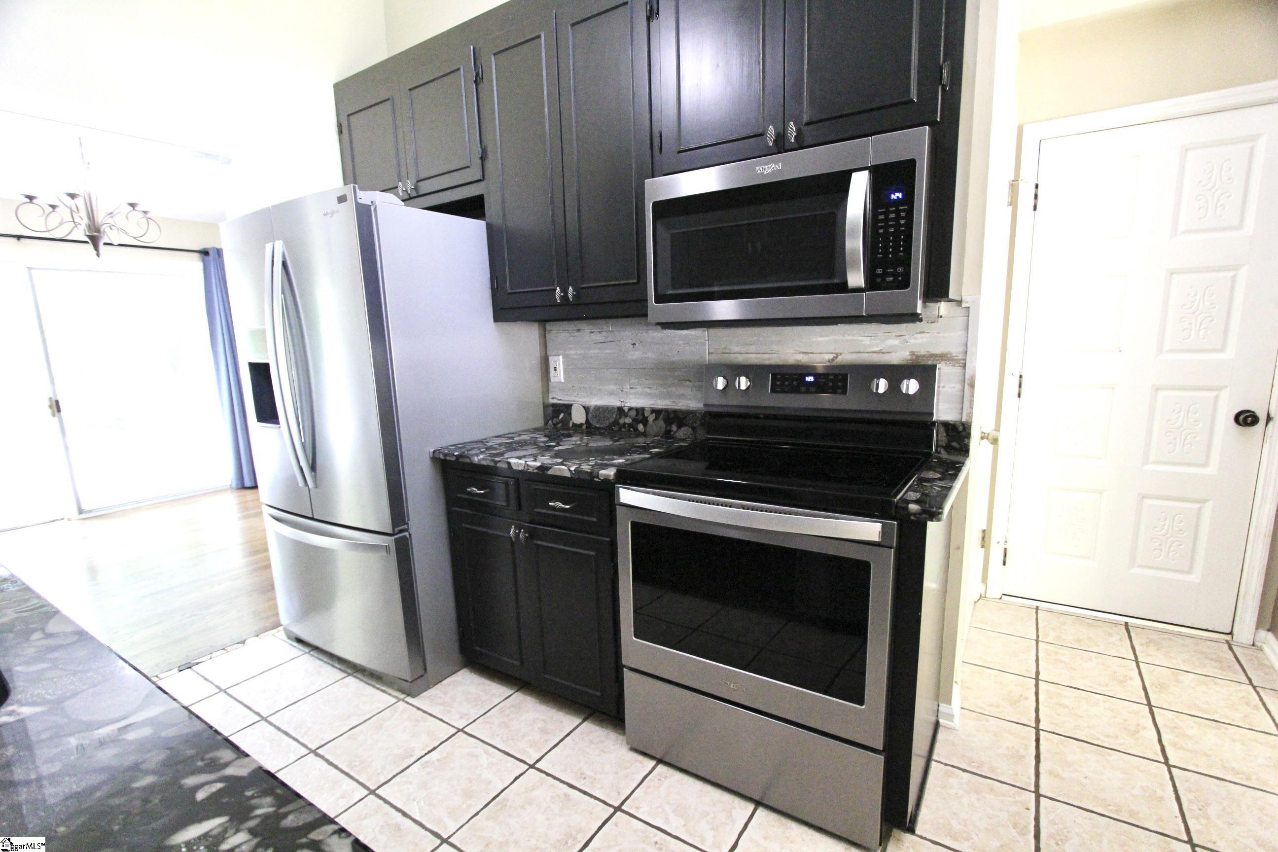 121 Circle Drive Property Photo 12