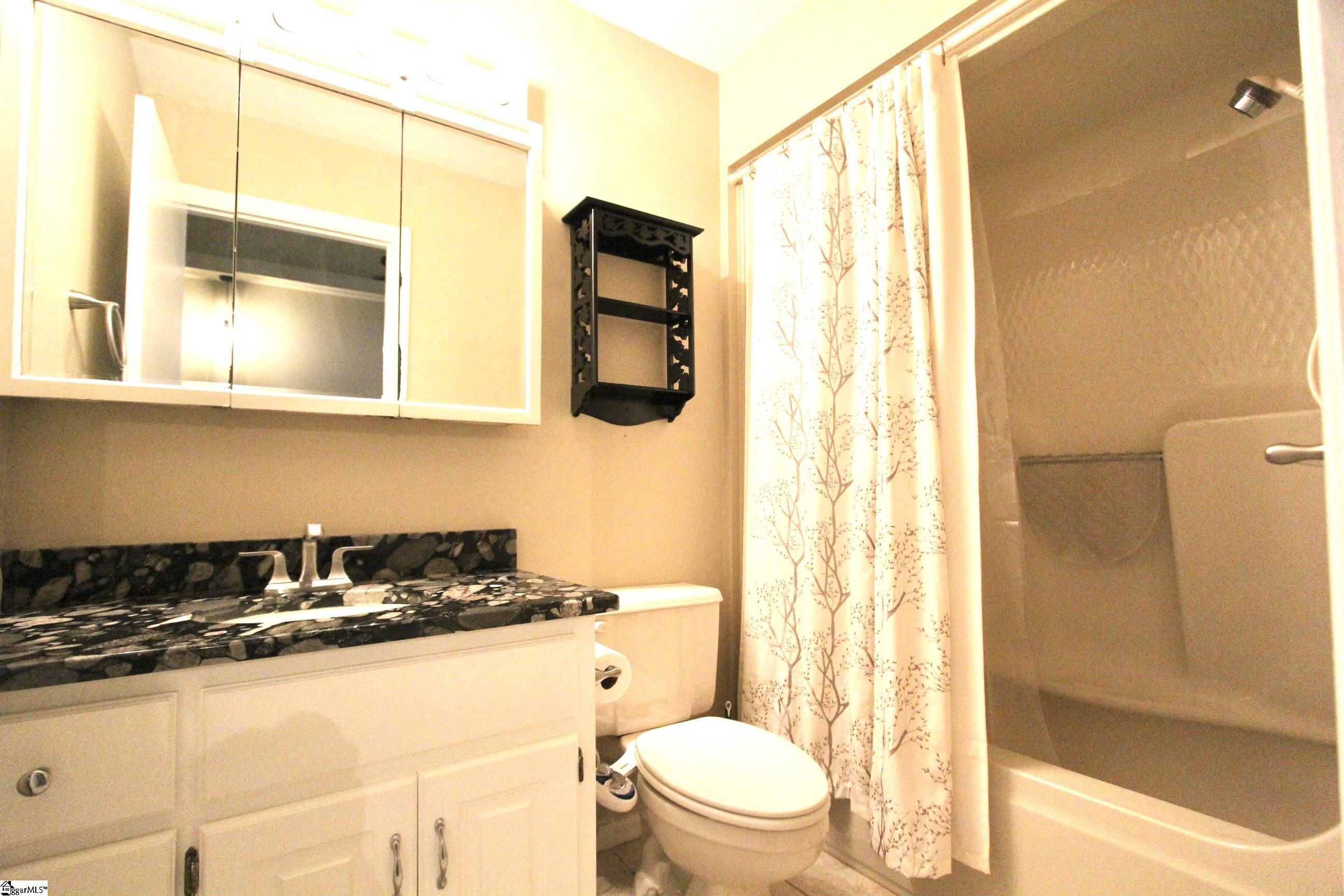 121 Circle Drive Property Photo 17