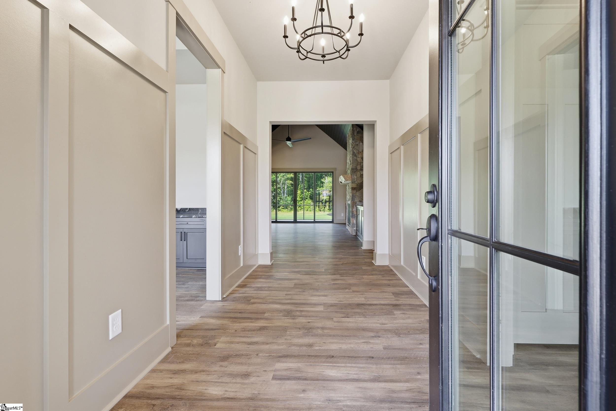 4088 Hollybank Drive Property Photo 2