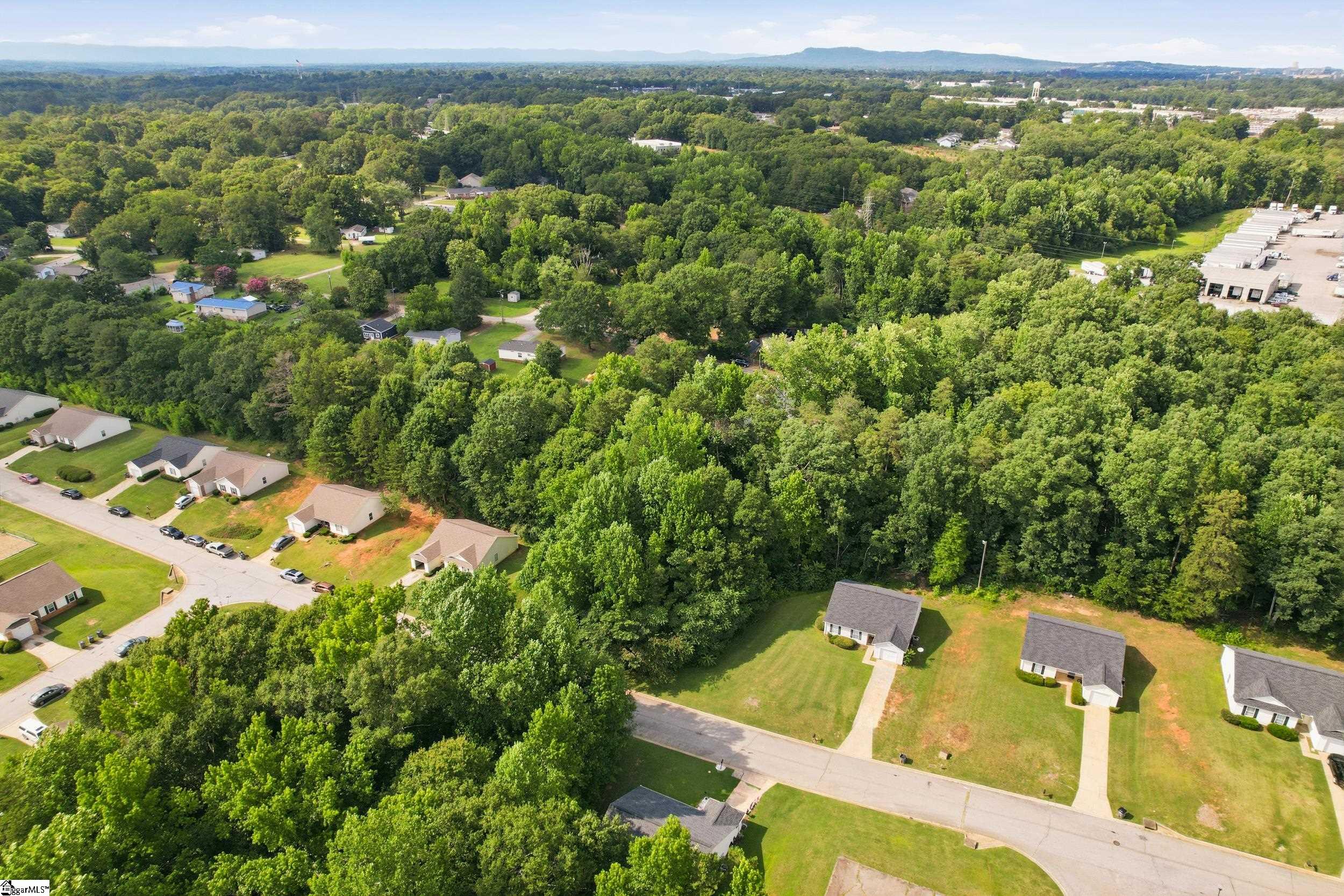 105 Cypress Cove Court Property Photo 3