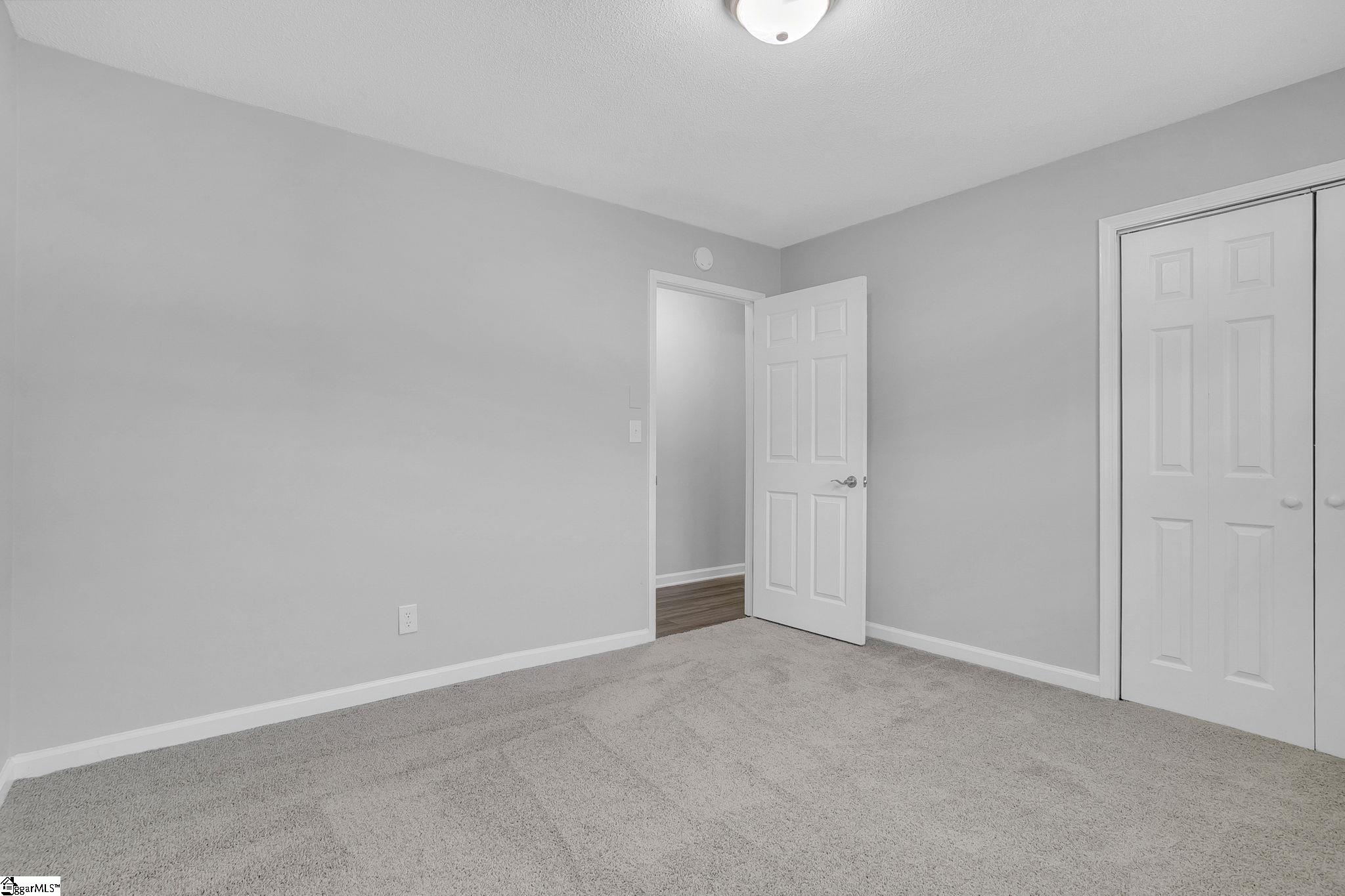 1500 Mountain View Road Property Photo 21