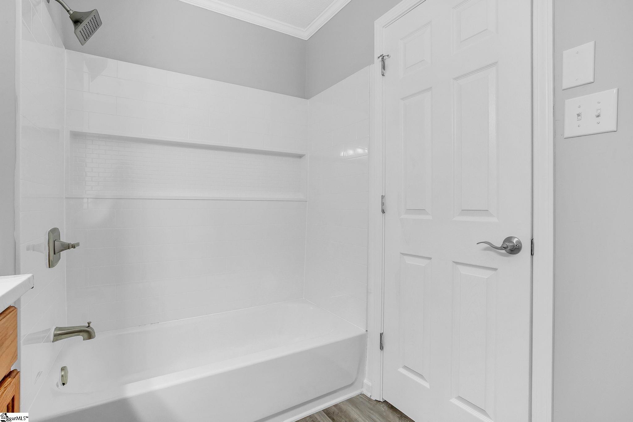 1500 Mountain View Road Property Photo 23