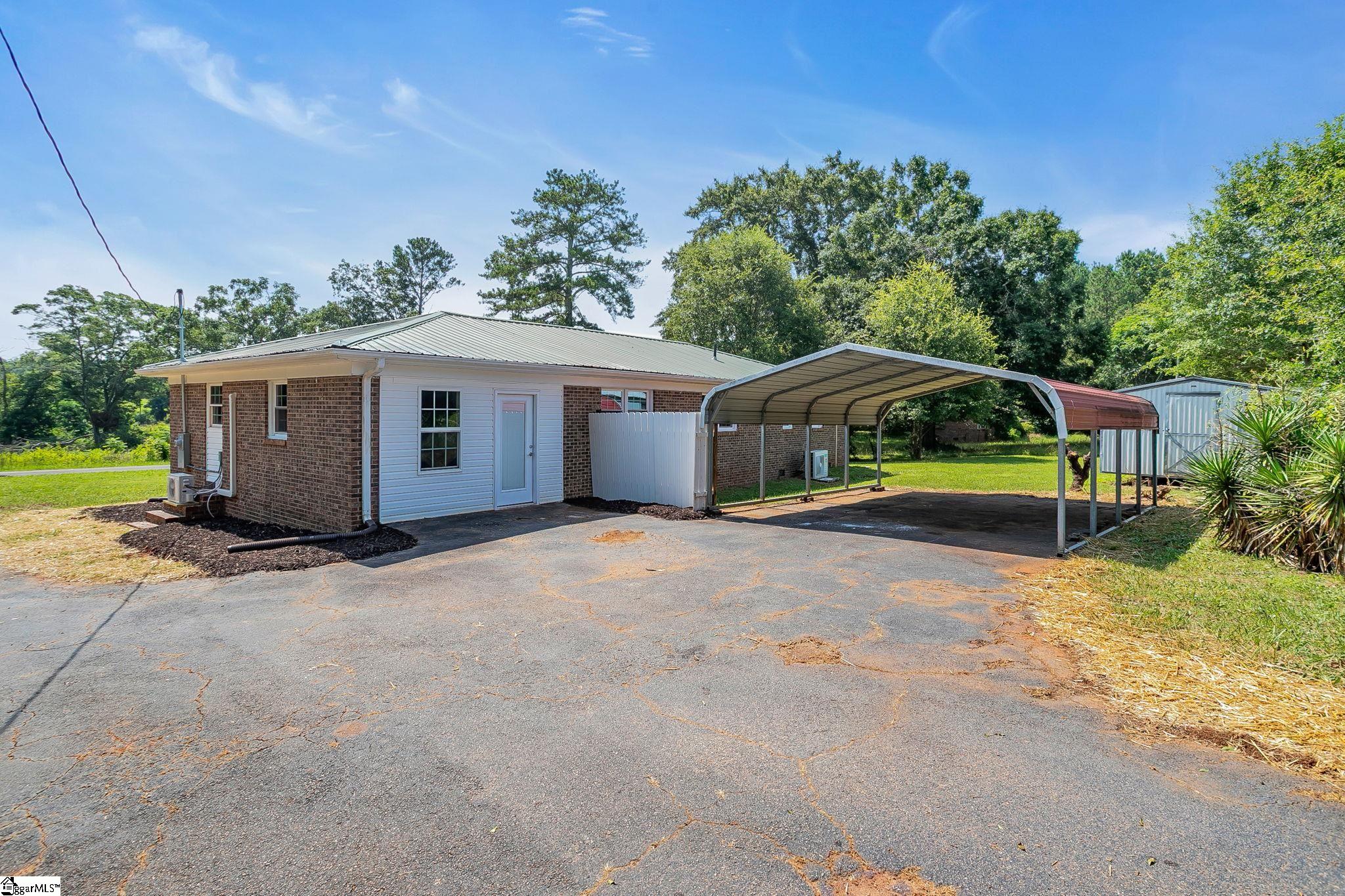 1500 Mountain View Road Property Photo 31