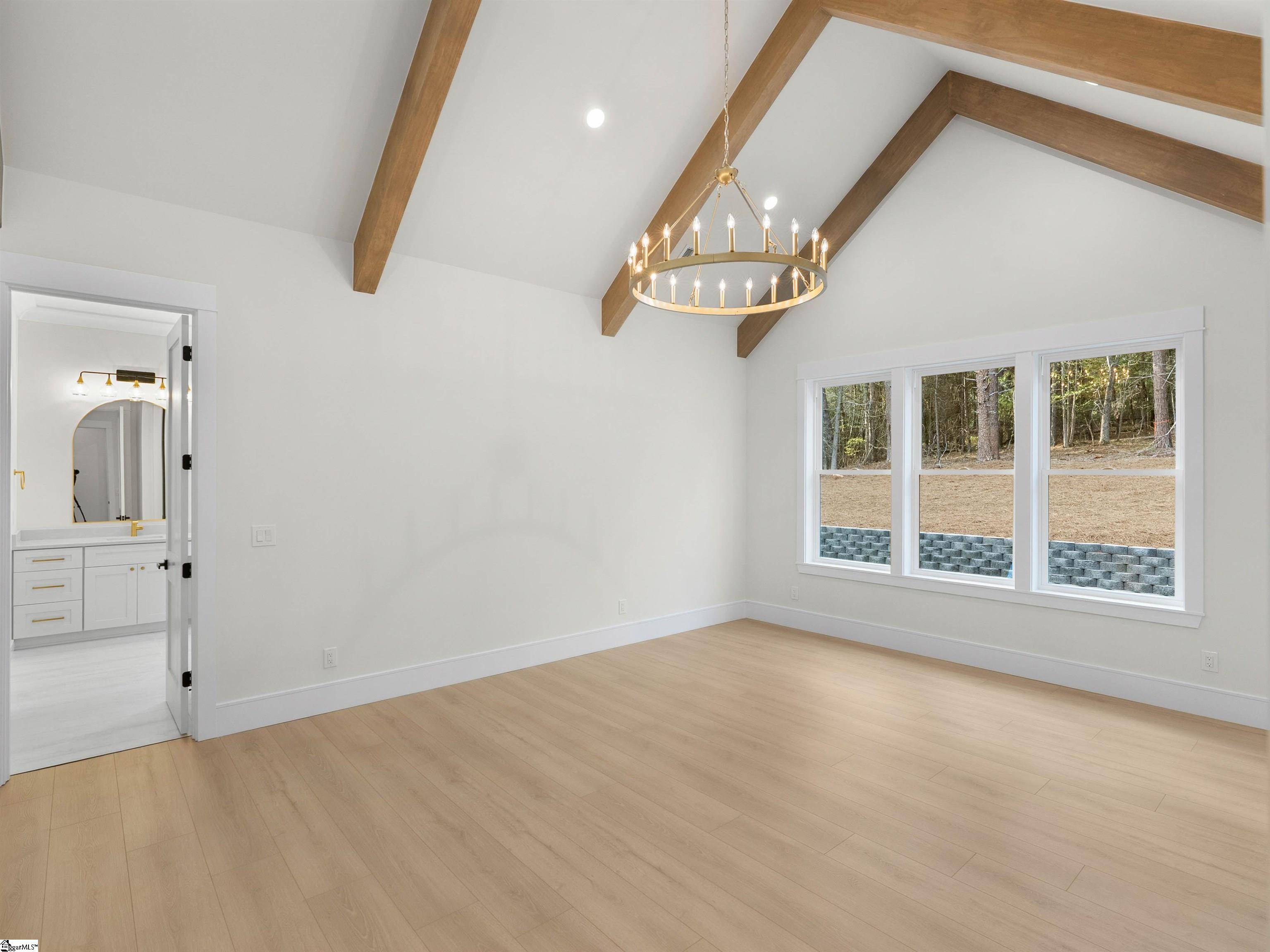 1596928 Property Photo 24